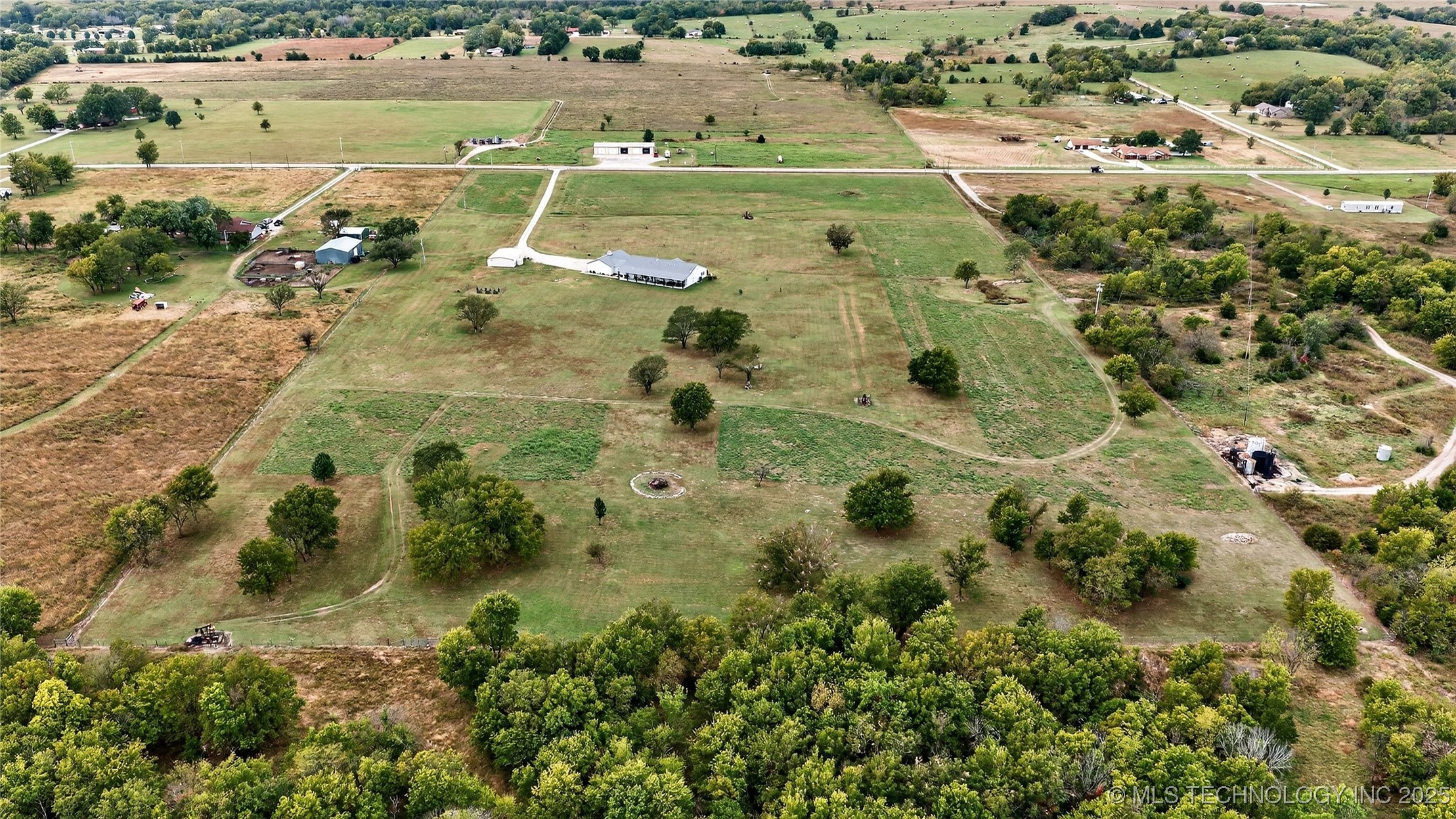 21600 N 4015 Road Property Photo 55
