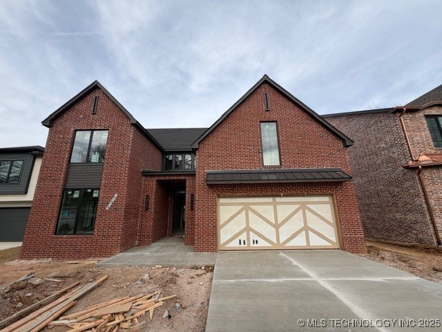 1647 E 32nd Street Property Photo 1