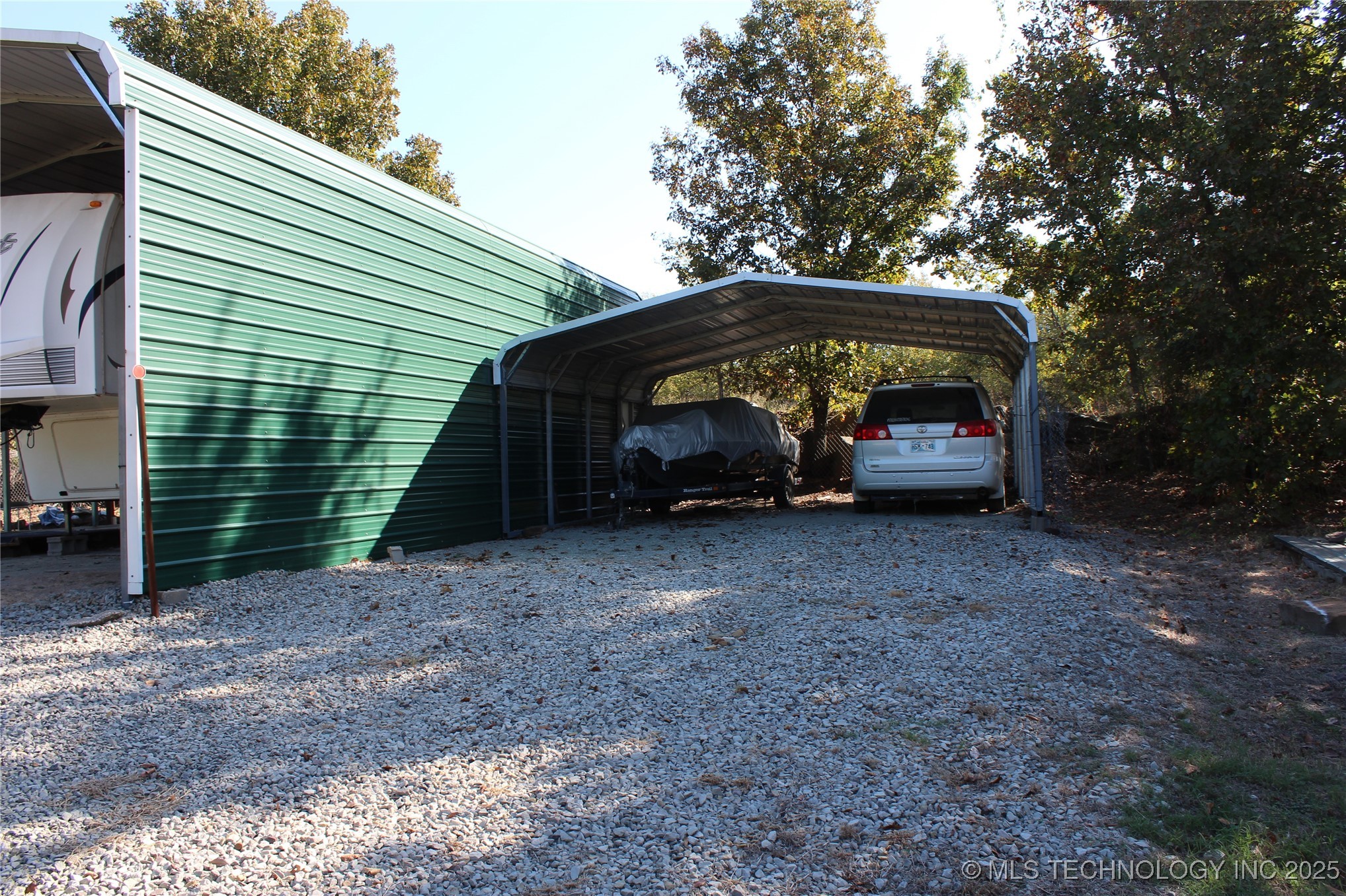 111 Alder Property Photo 7