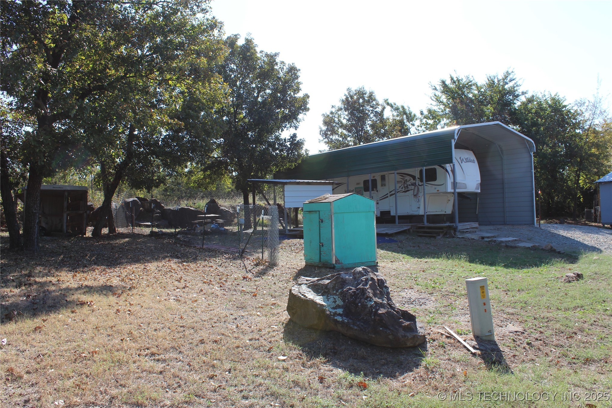 111 Alder Property Photo 12