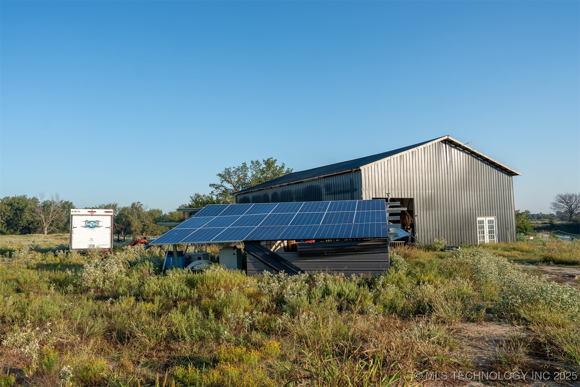 91 E 211th Street S Property Photo 8