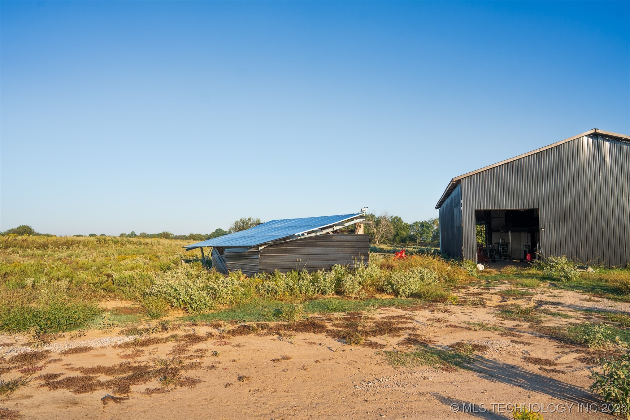 91 E 211th Street S Property Photo 10