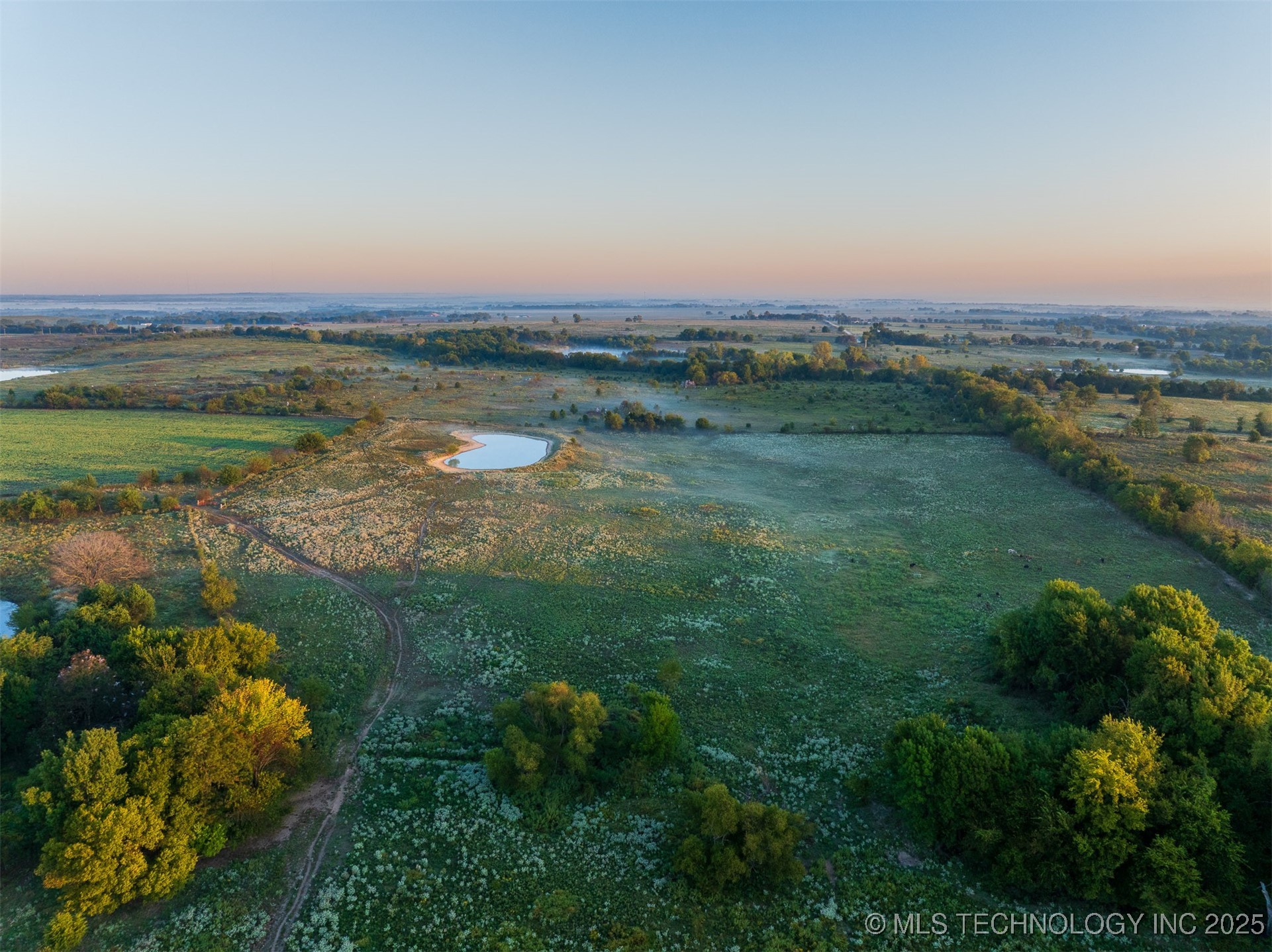 91 E 211th Street S Property Photo 22