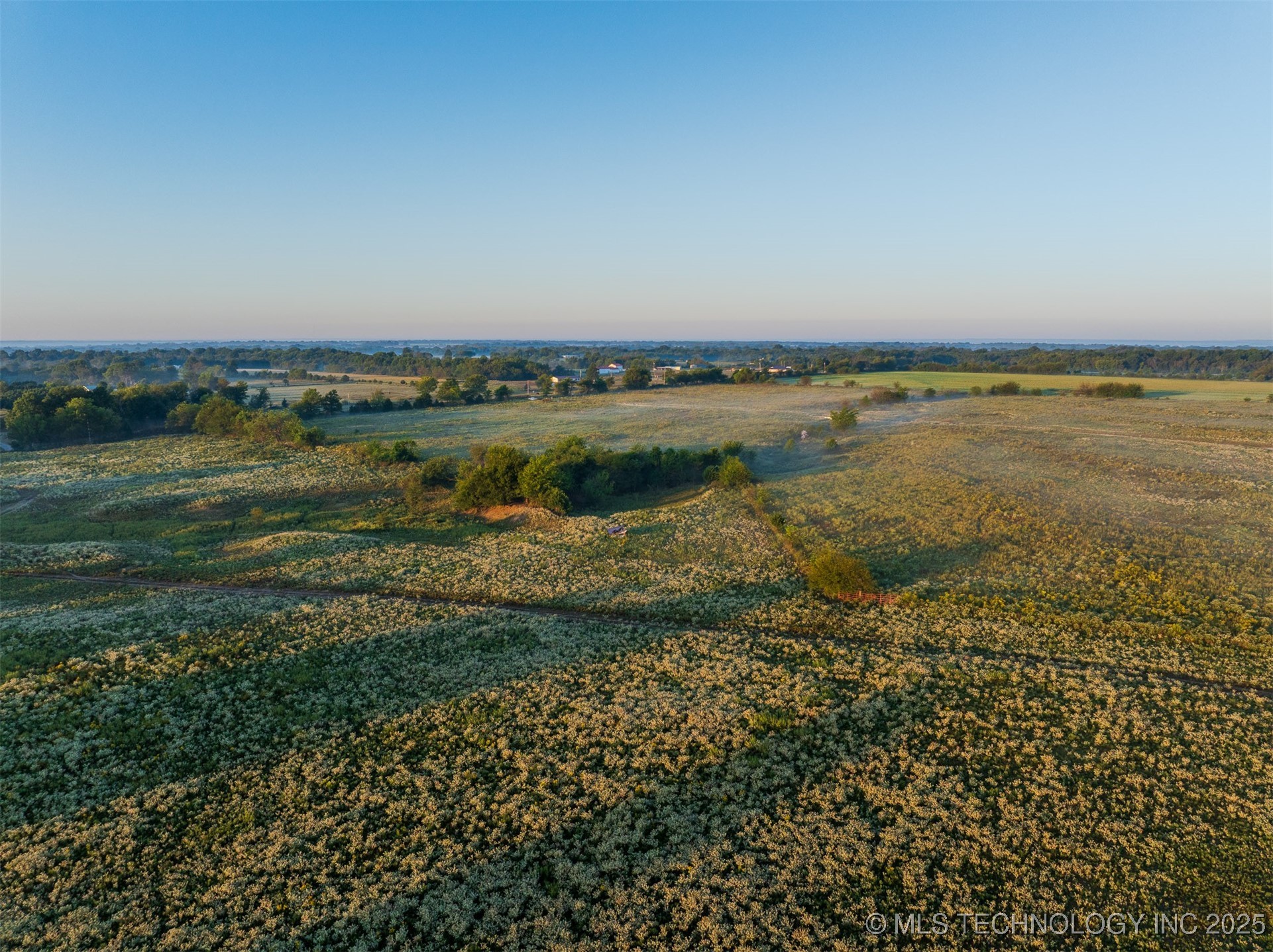 91 E 211th Street S Property Photo 38