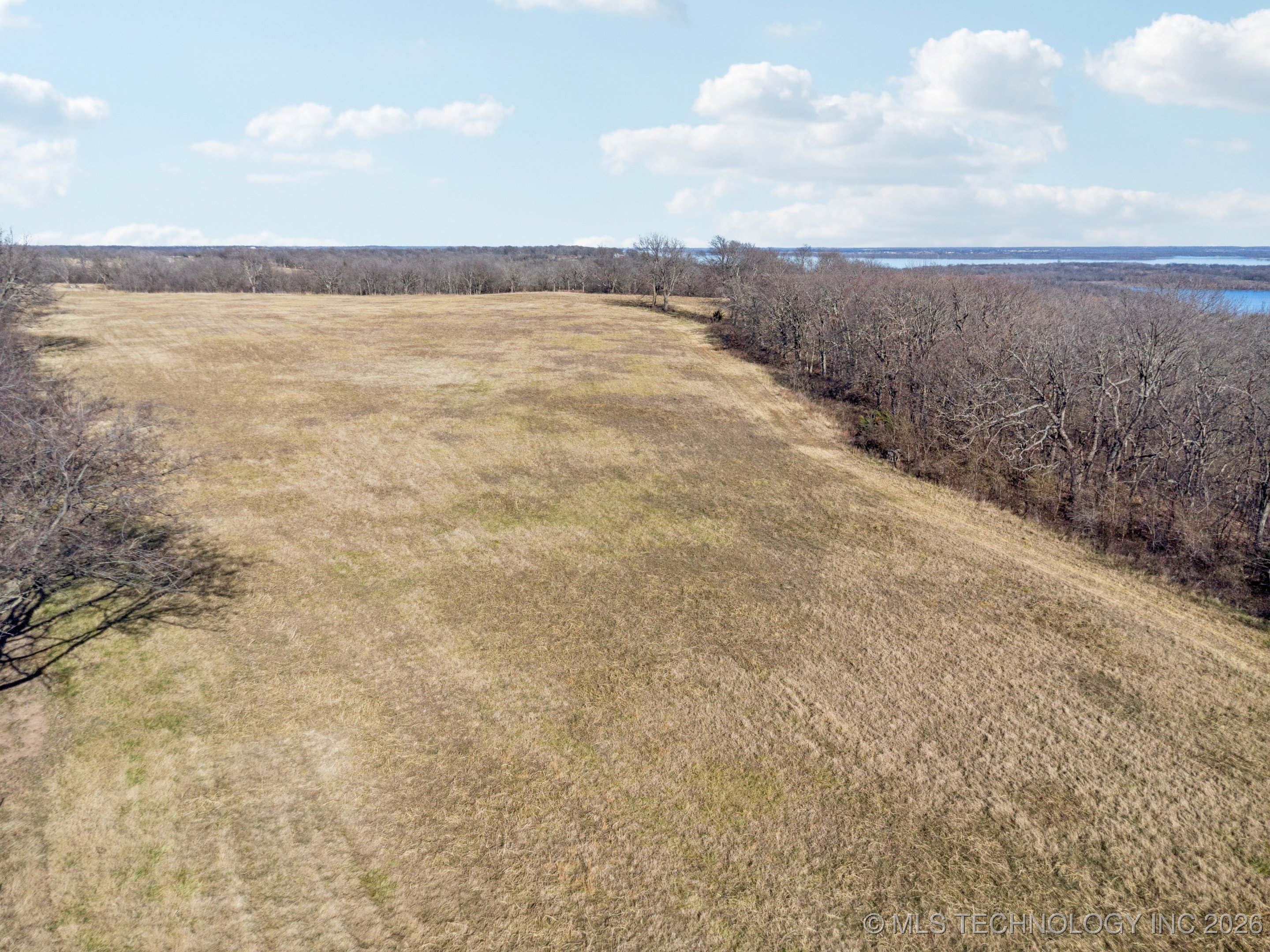 E 360 Road Property Photo 10