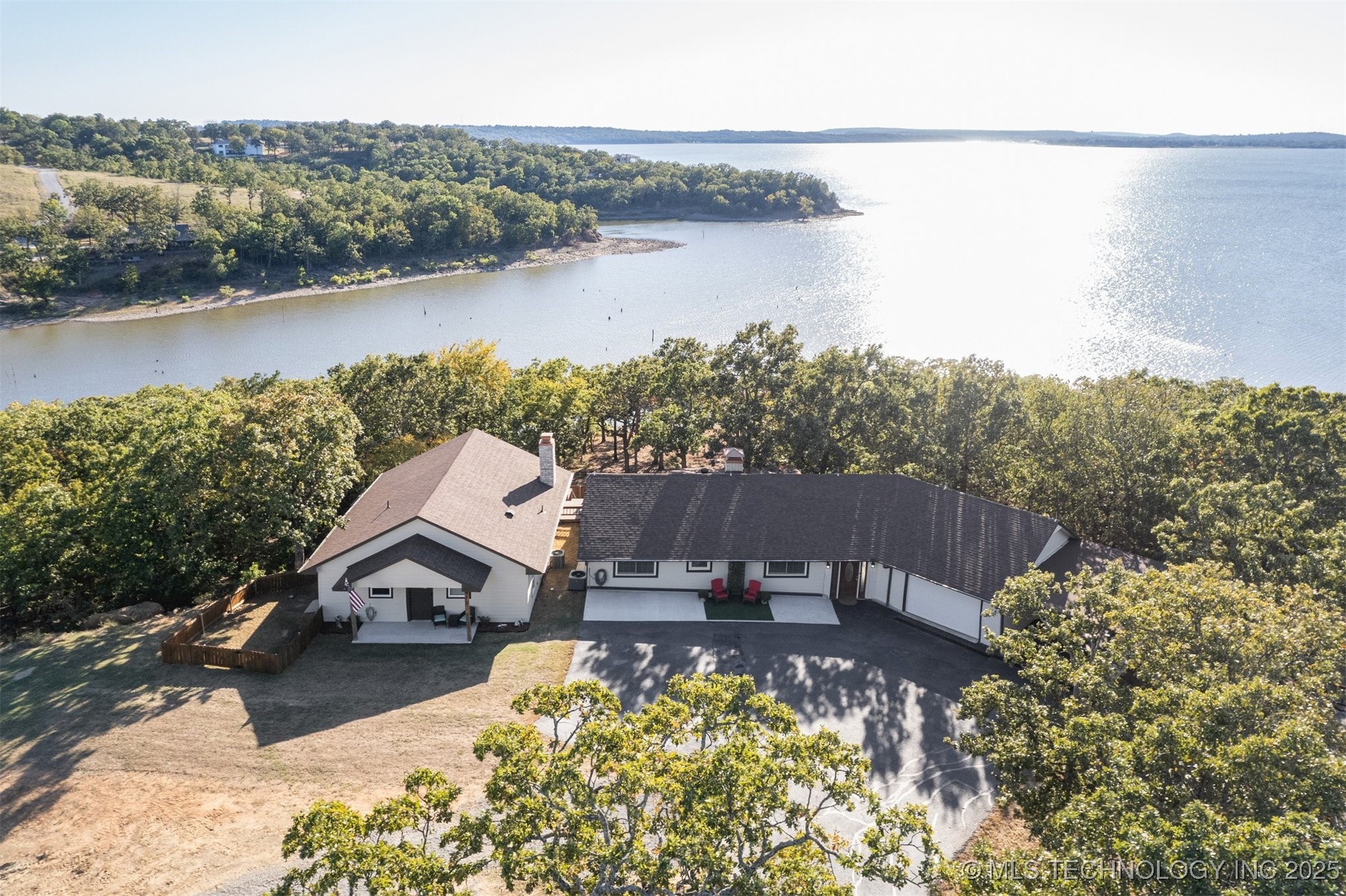 421301 E 1183 Road Property Photo 1