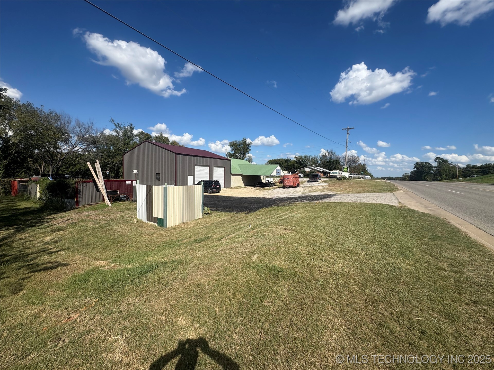 15328 W Highway 70 Property Photo 1