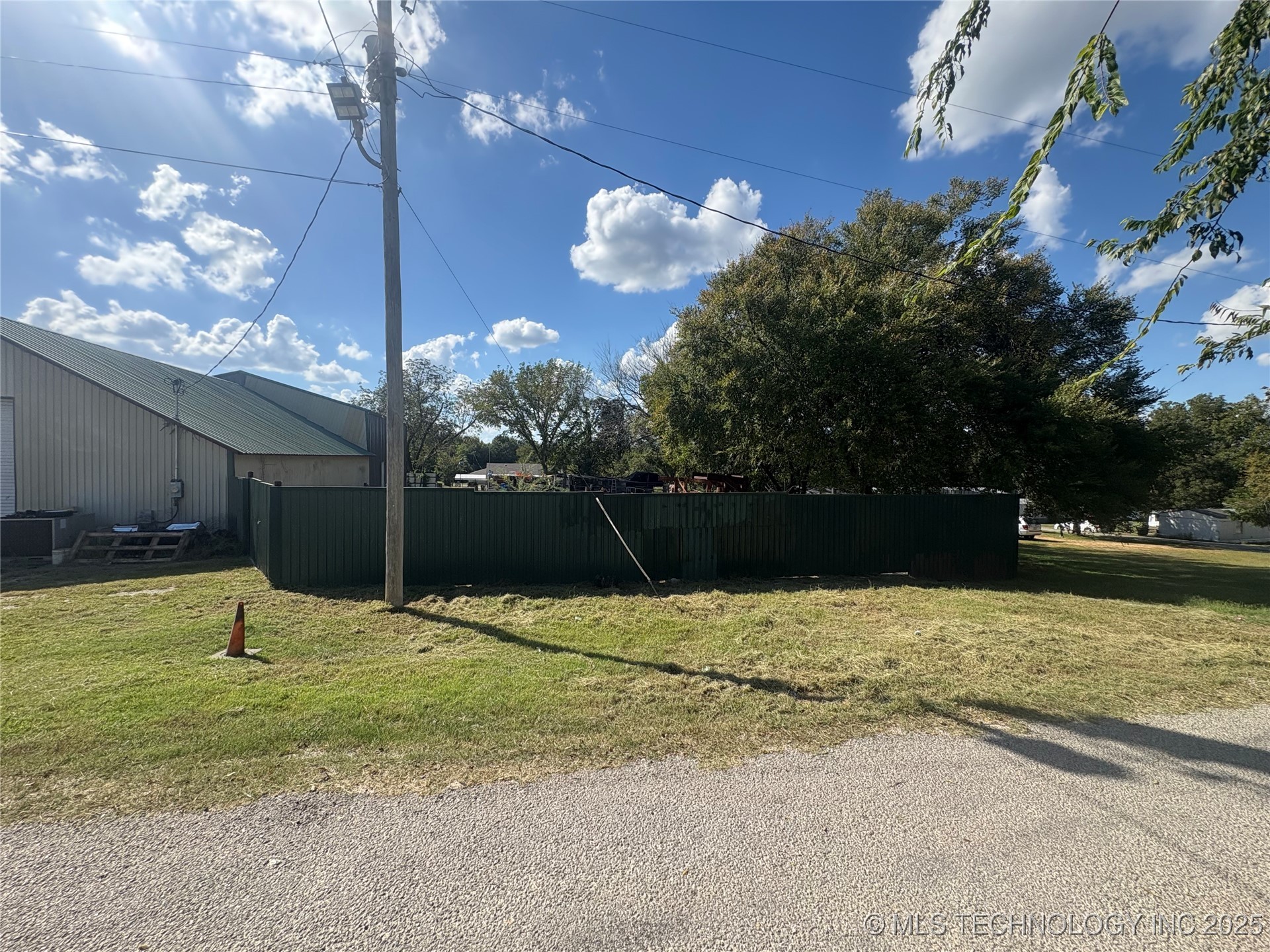 15328 W Highway 70 Property Photo 5