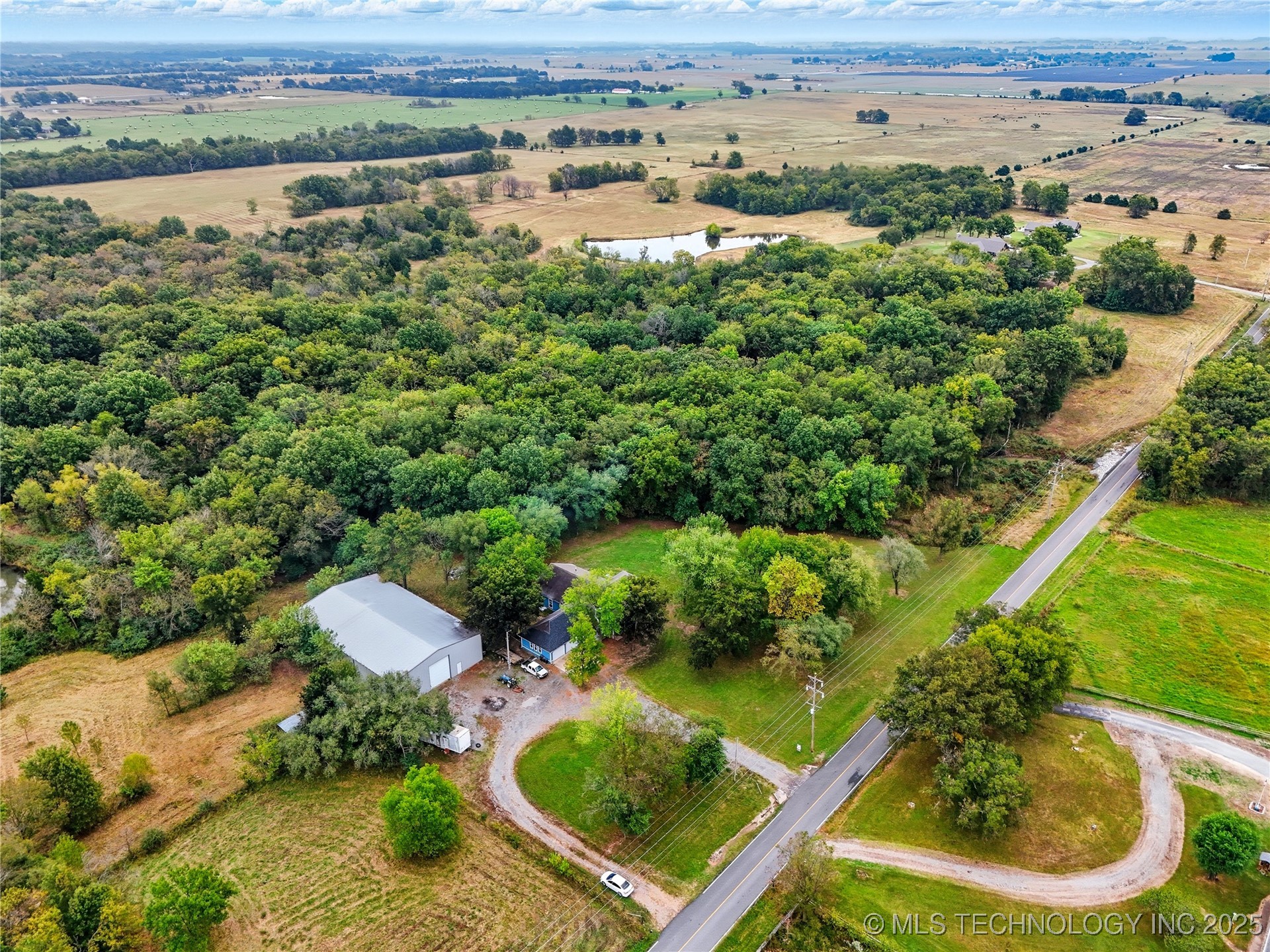 175 S 428 Road Property Photo 12