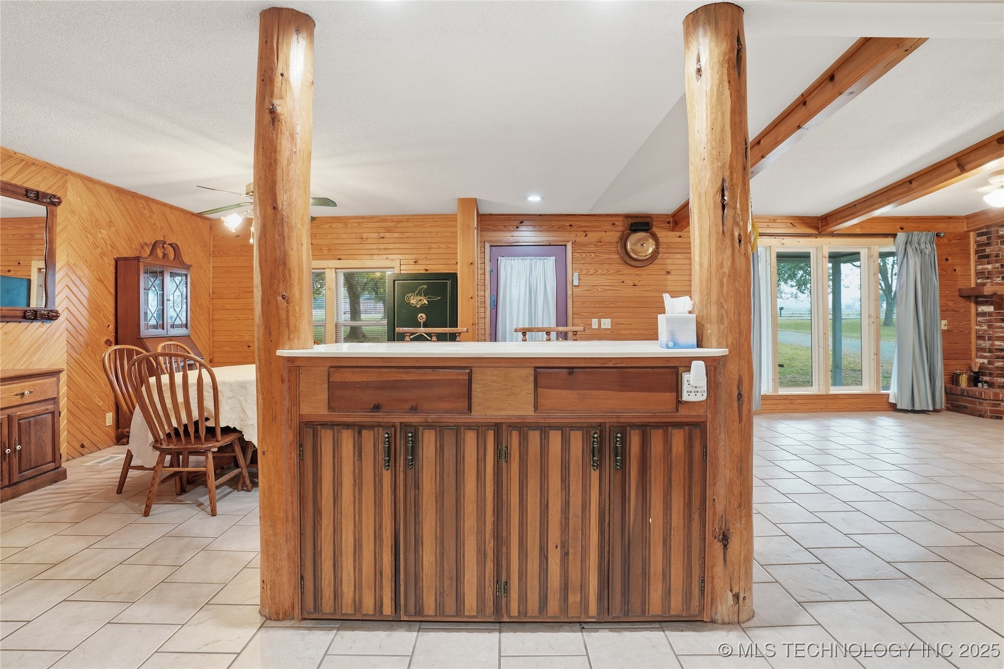 175 S 428 Road Property Photo 16