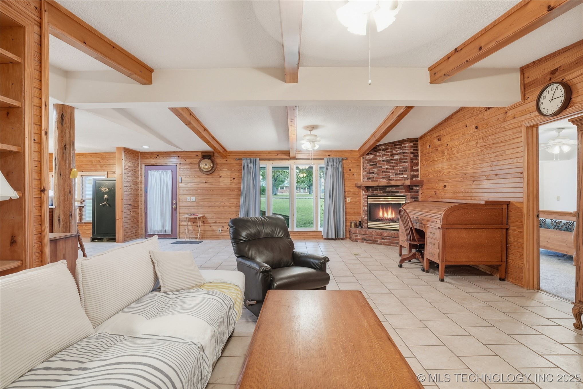 175 S 428 Road Property Photo 26