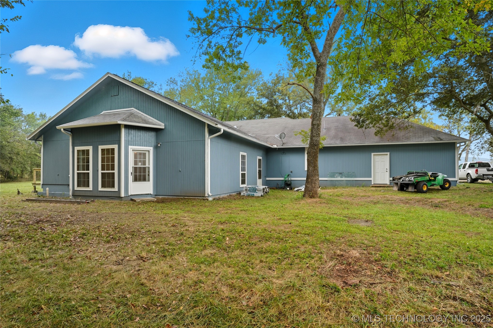 175 S 428 Road Property Photo 47