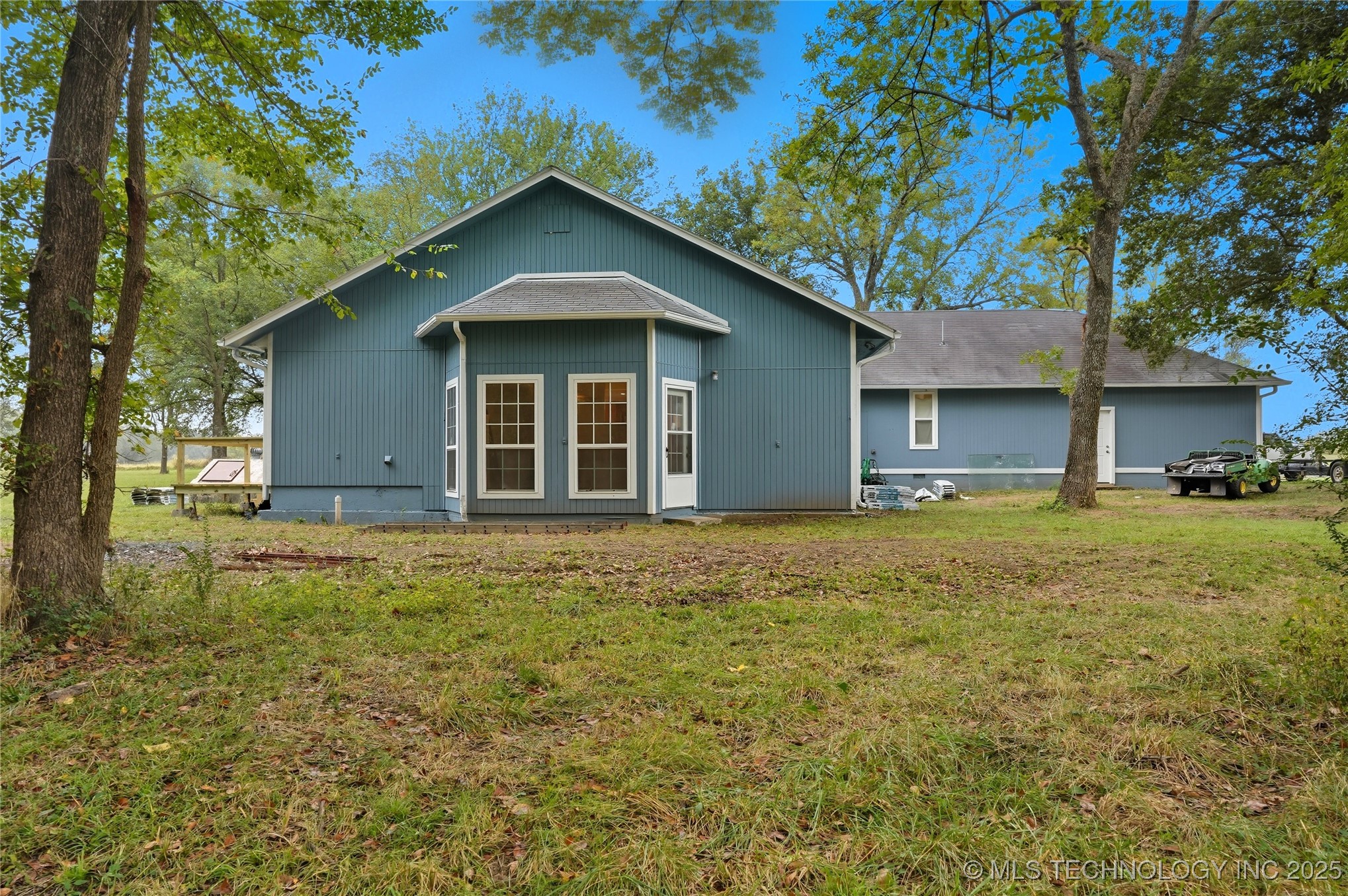 175 S 428 Road Property Photo 48