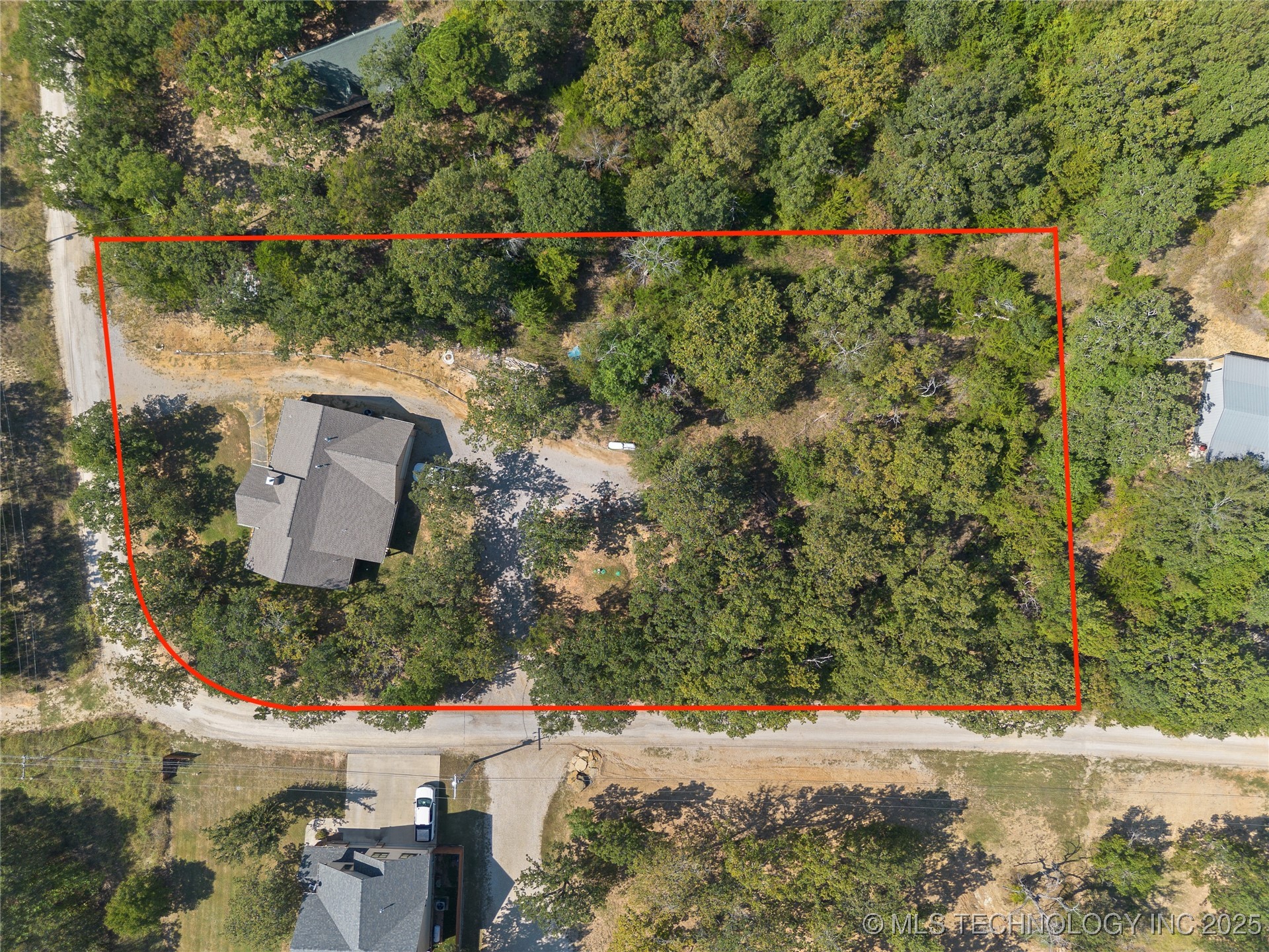 2516 Elm Road Property Photo 10