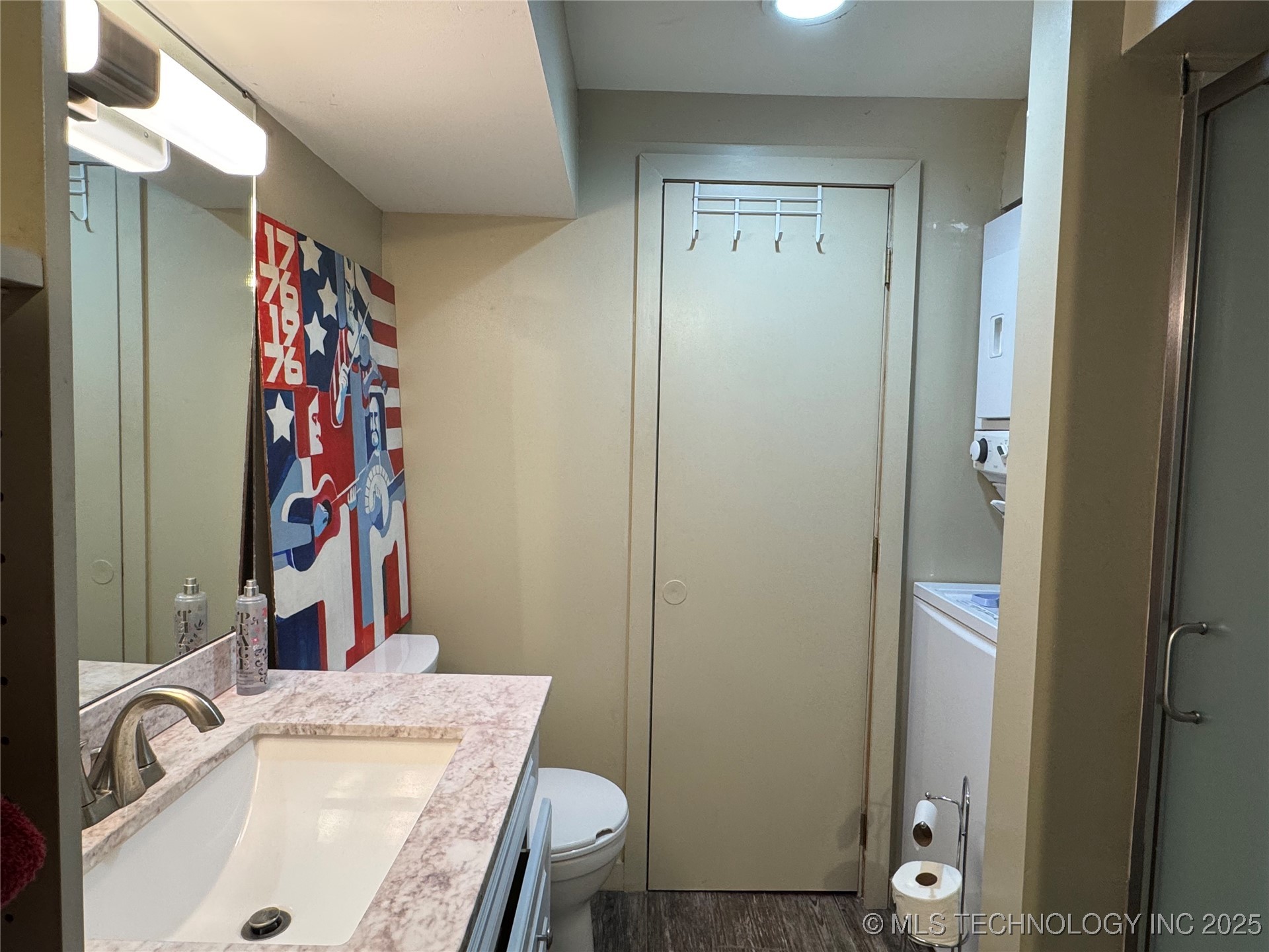 447 N Kershner Road Property Photo 16