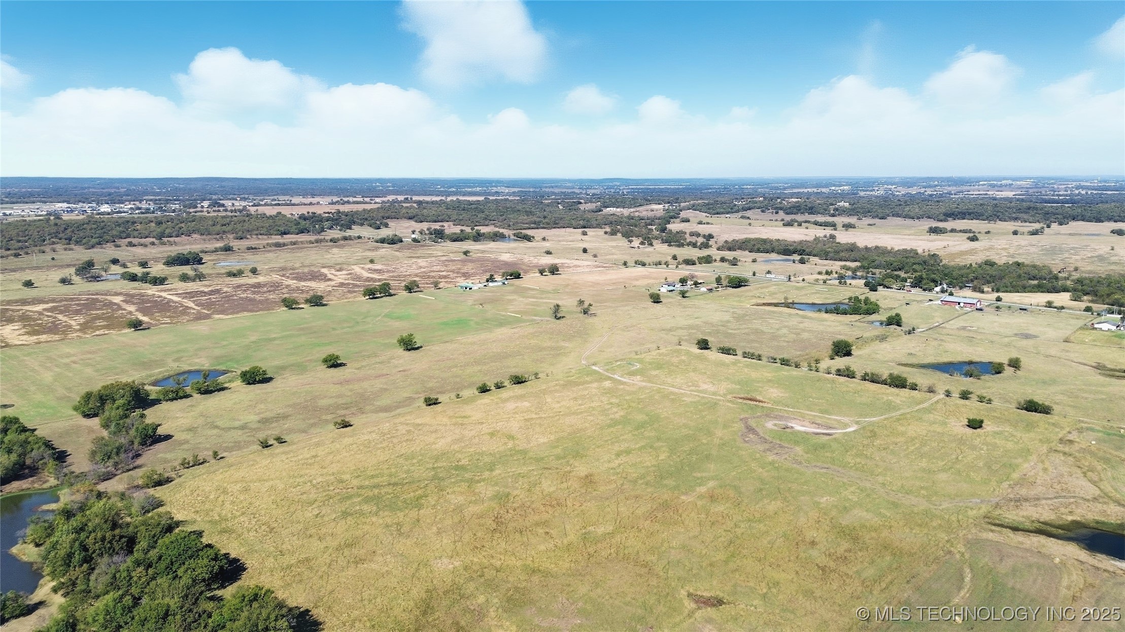 11100 Hectorville Road Property Photo 10