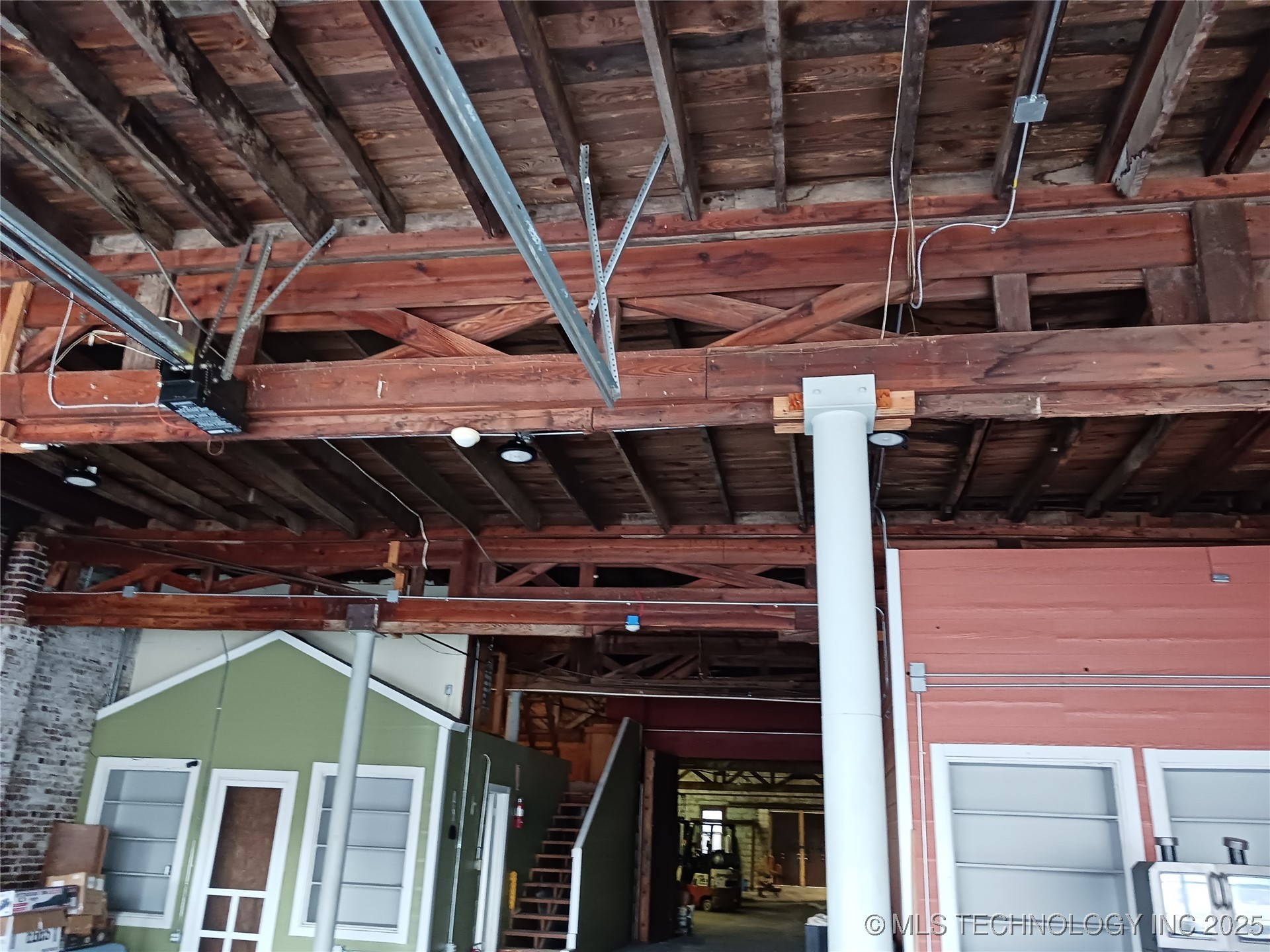 125 N Main Street Property Photo 13