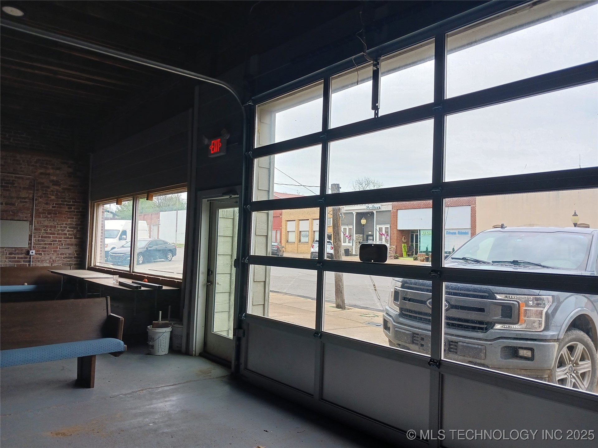 125 N Main Street Property Photo 29