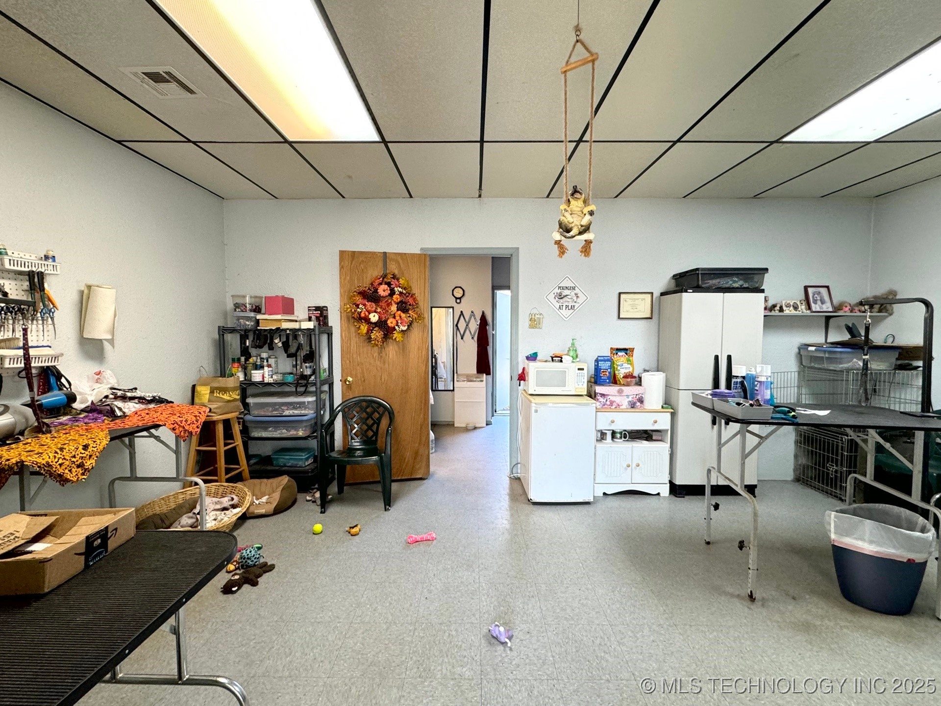 201 E 1st Street Property Photo 11