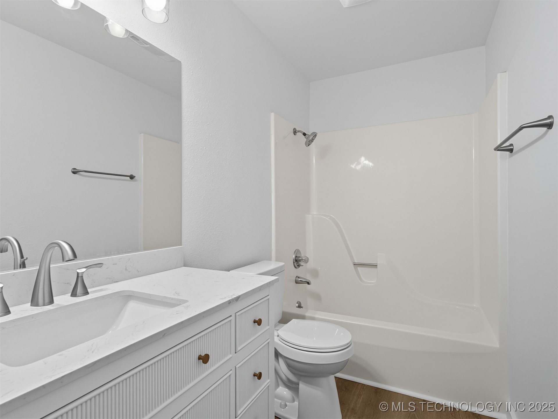 303 E Gawf Lane Property Photo 17