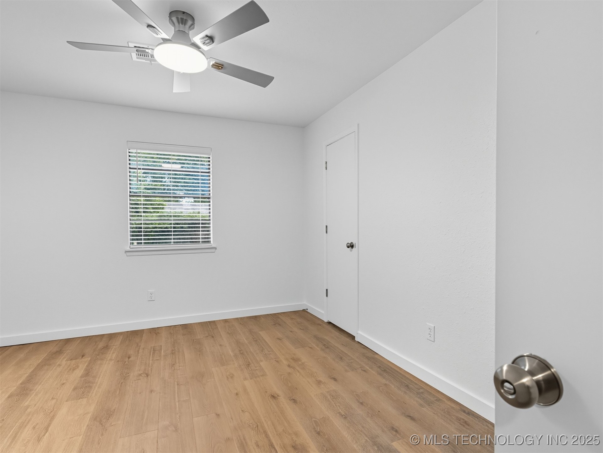 303 E Gawf Lane Property Photo 19