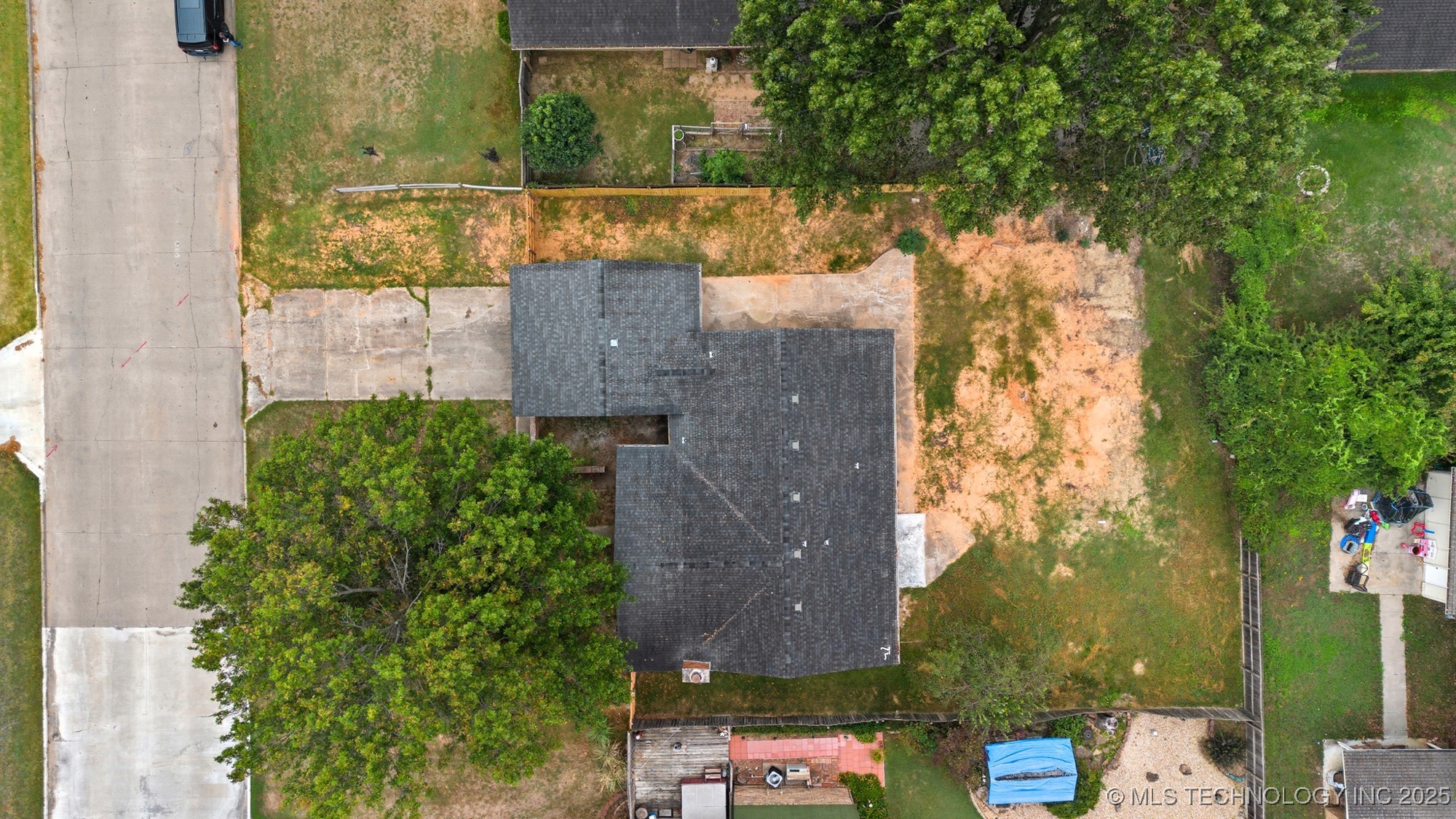 303 E Gawf Lane Property Photo 26