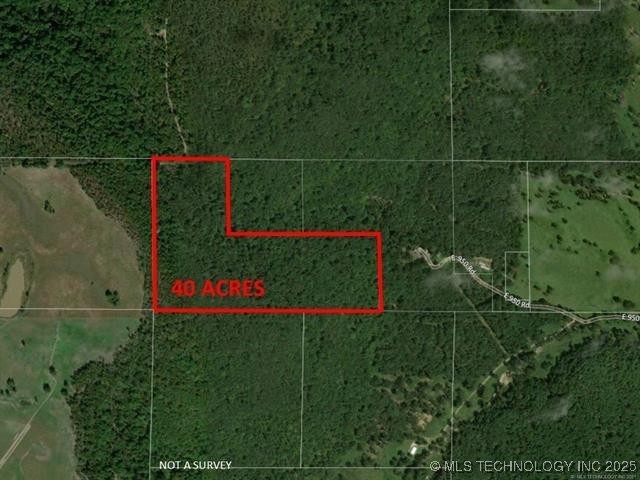 E 950 Road Property Photo 2