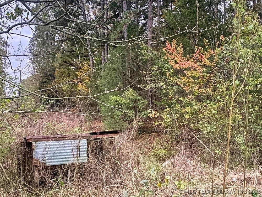 E 950 Road Property Photo 13