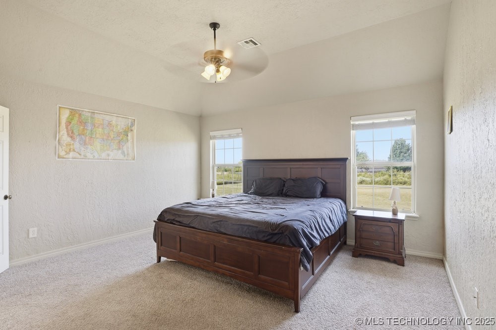 3316 E Jersey Street Property Photo 11