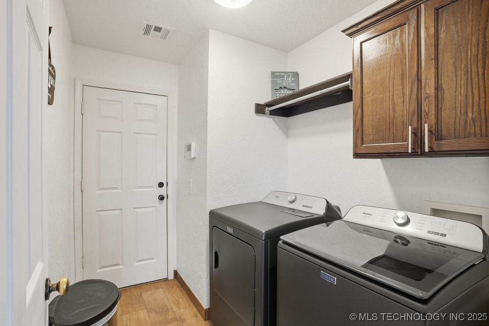 3316 E Jersey Street Property Photo 24