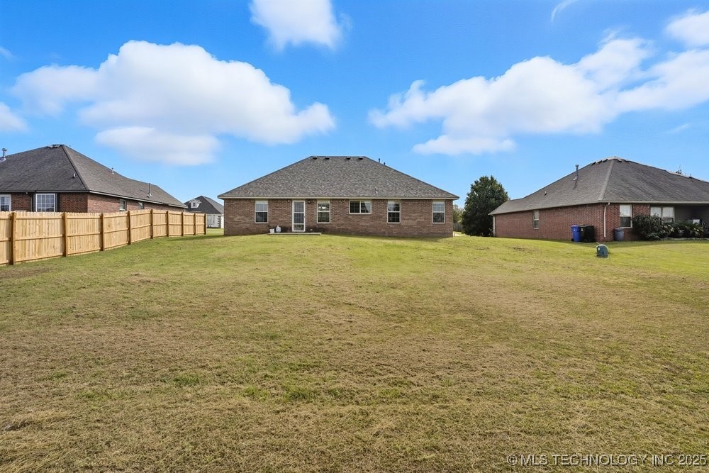 3316 E Jersey Street Property Photo 26