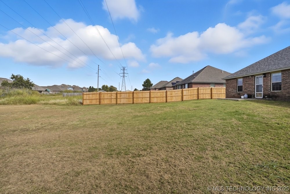 3316 E Jersey Street Property Photo 28