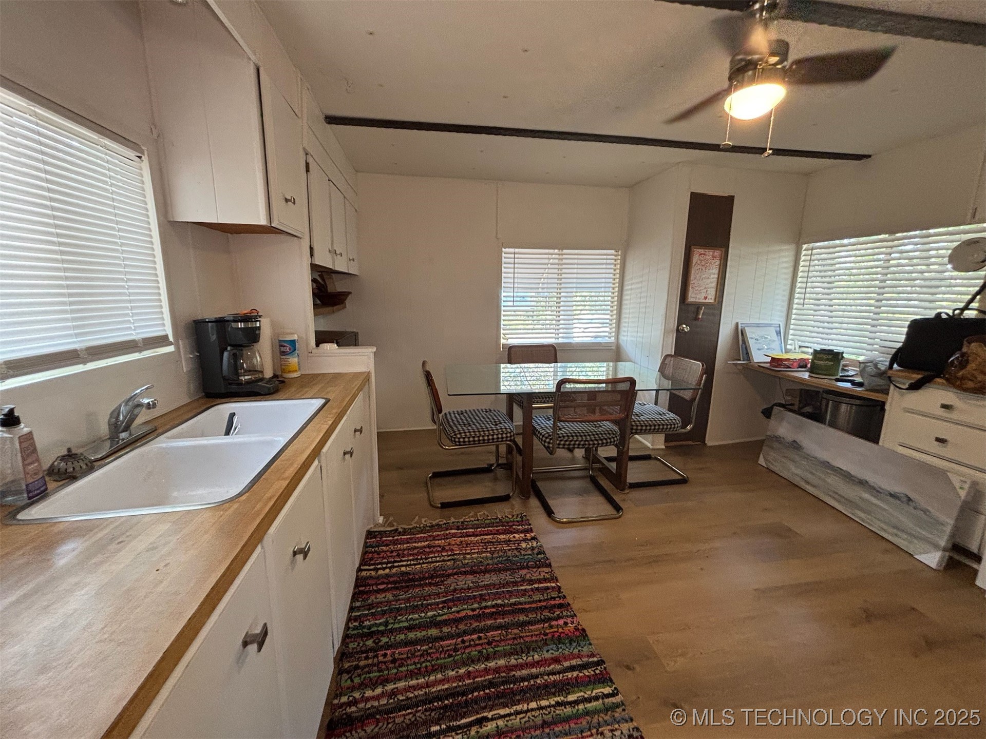 35708 S Fox Hill Road Property Photo 6