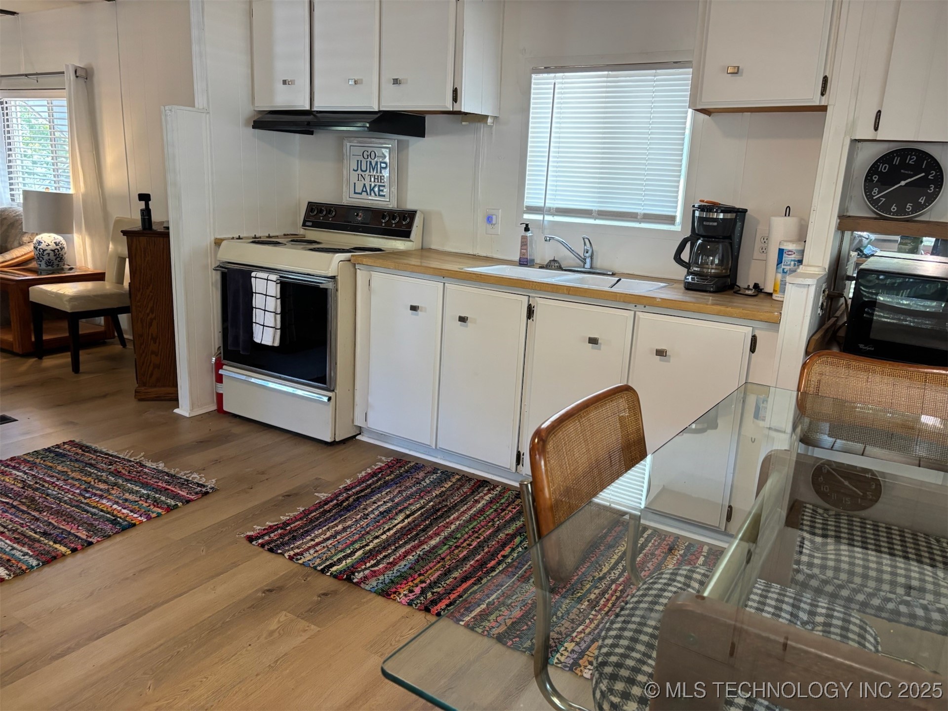 35708 S Fox Hill Road Property Photo 12