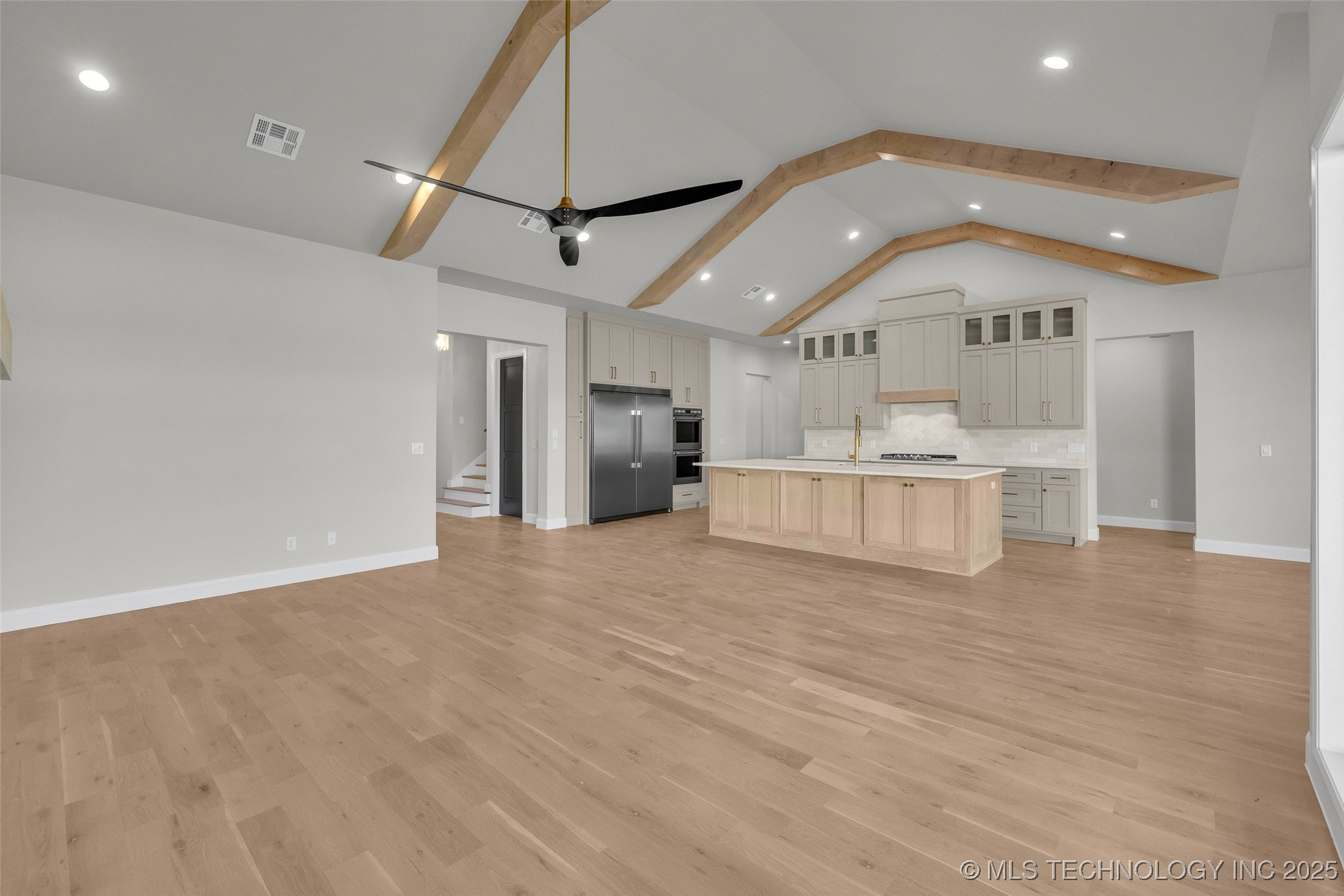 12630 S Granite Avenue Property Photo 7