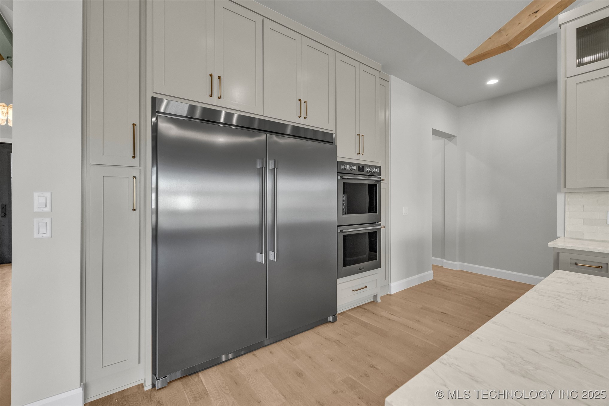 12630 S Granite Avenue Property Photo 10