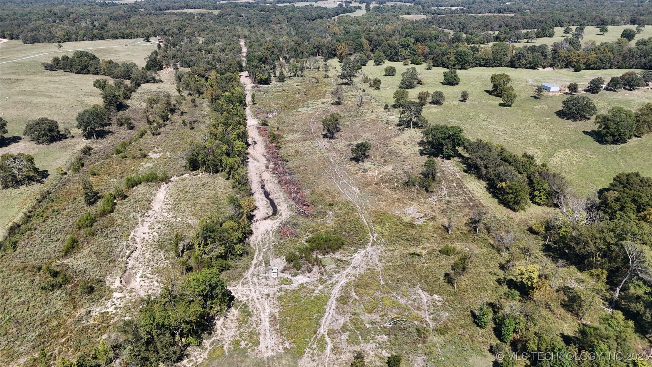 000 Sandy Creek Property Photo 9