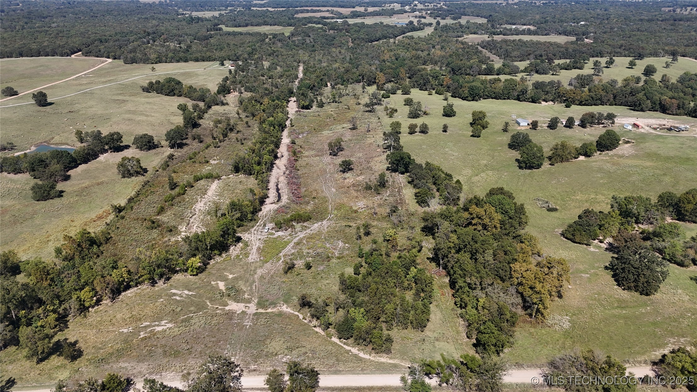 000 Sandy Creek Property Photo 10