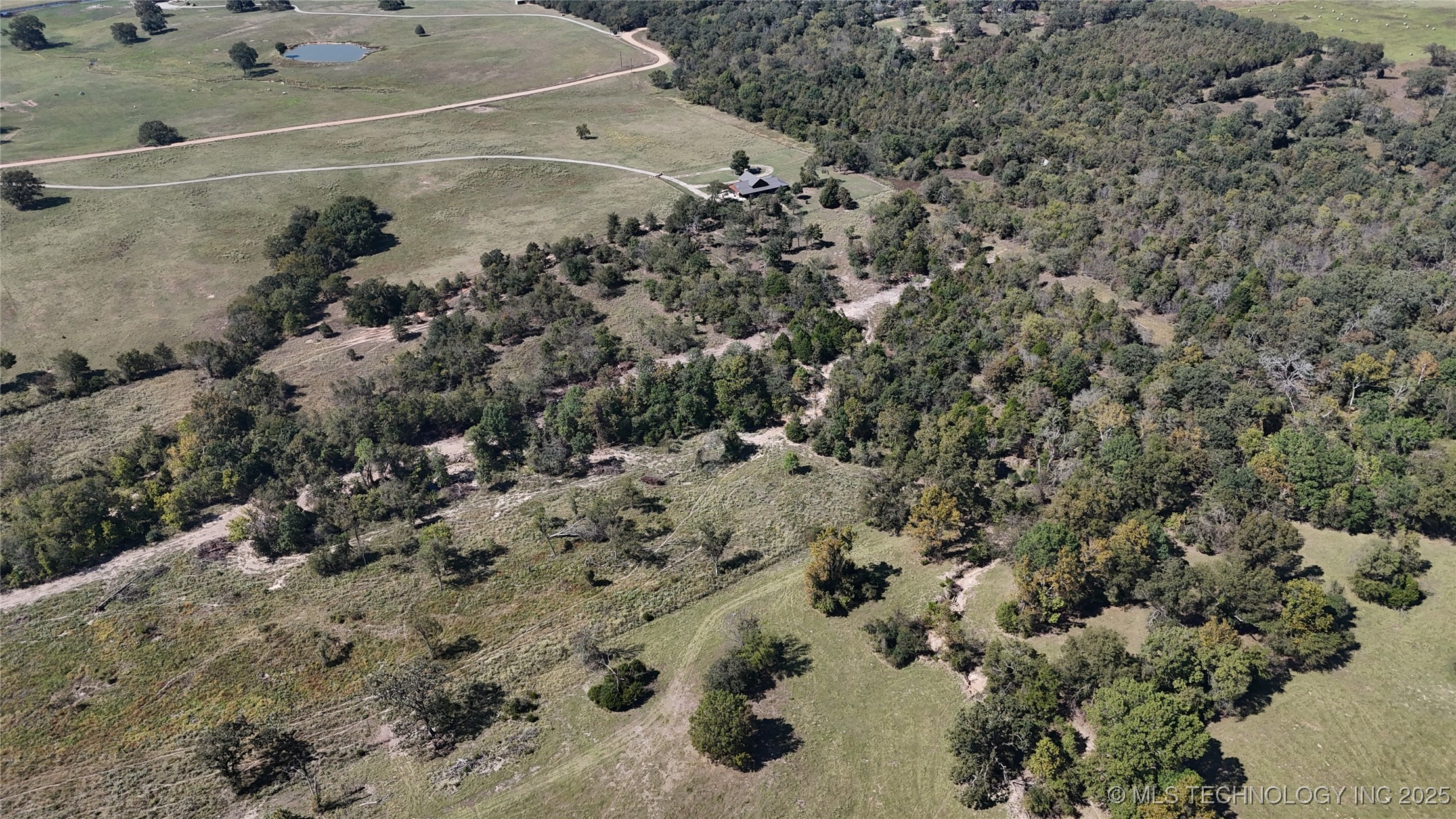 000 Sandy Creek Property Photo 13