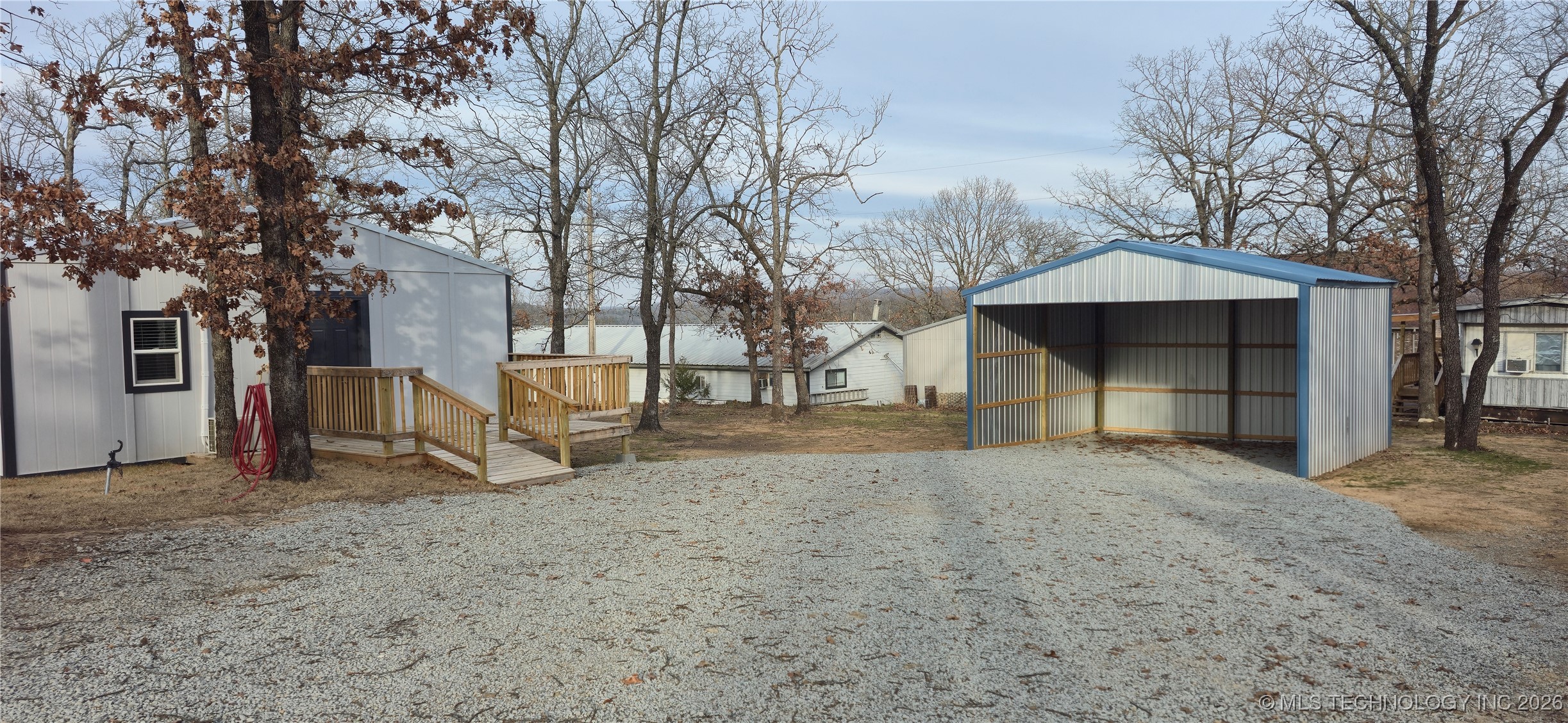 18 Nakomis Court Property Photo 33