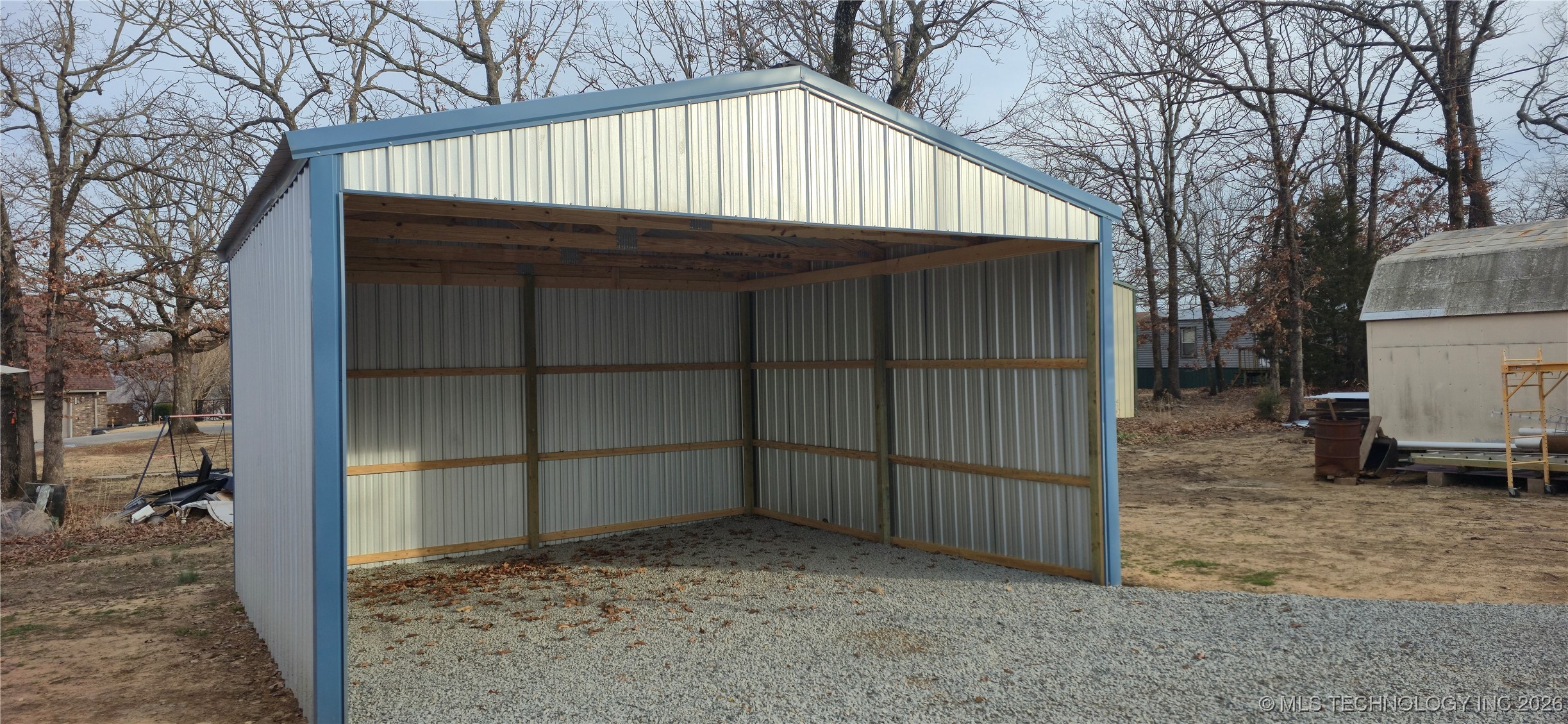 18 Nakomis Court Property Photo 35