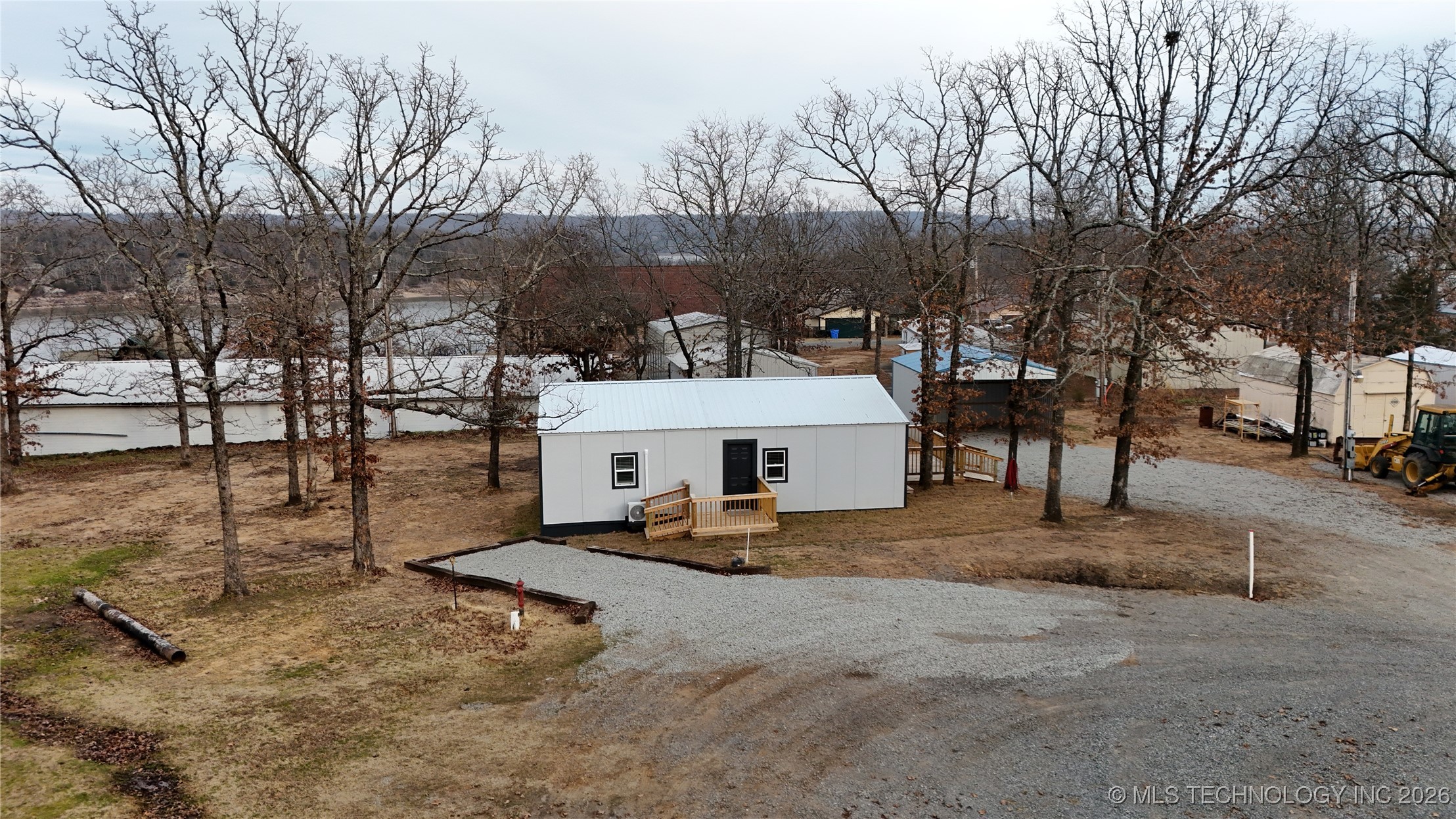 18 Nakomis Court Property Photo 39