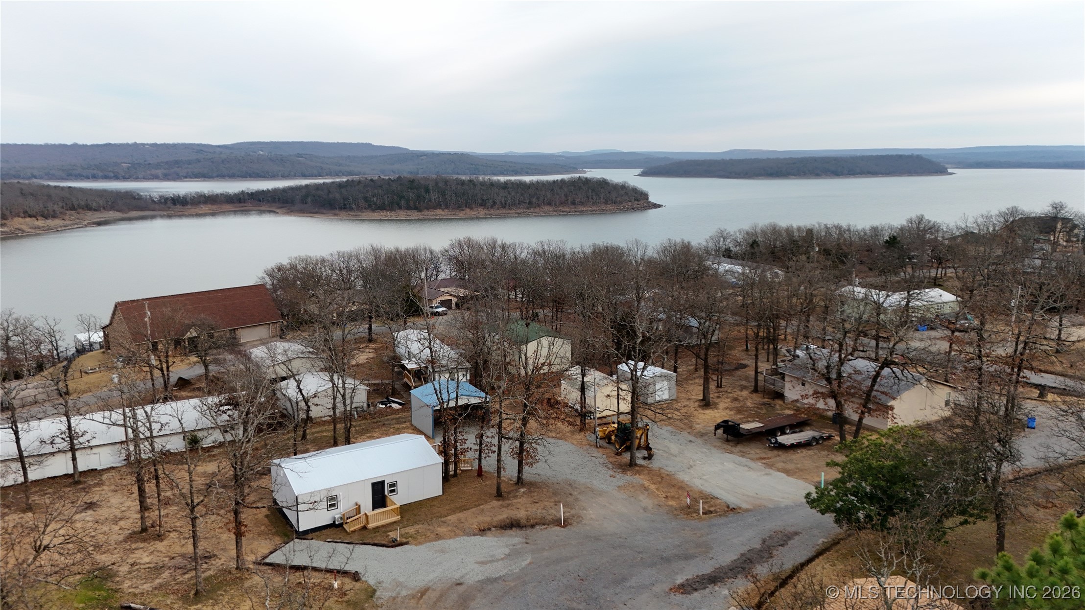 18 Nakomis Court Property Photo 42