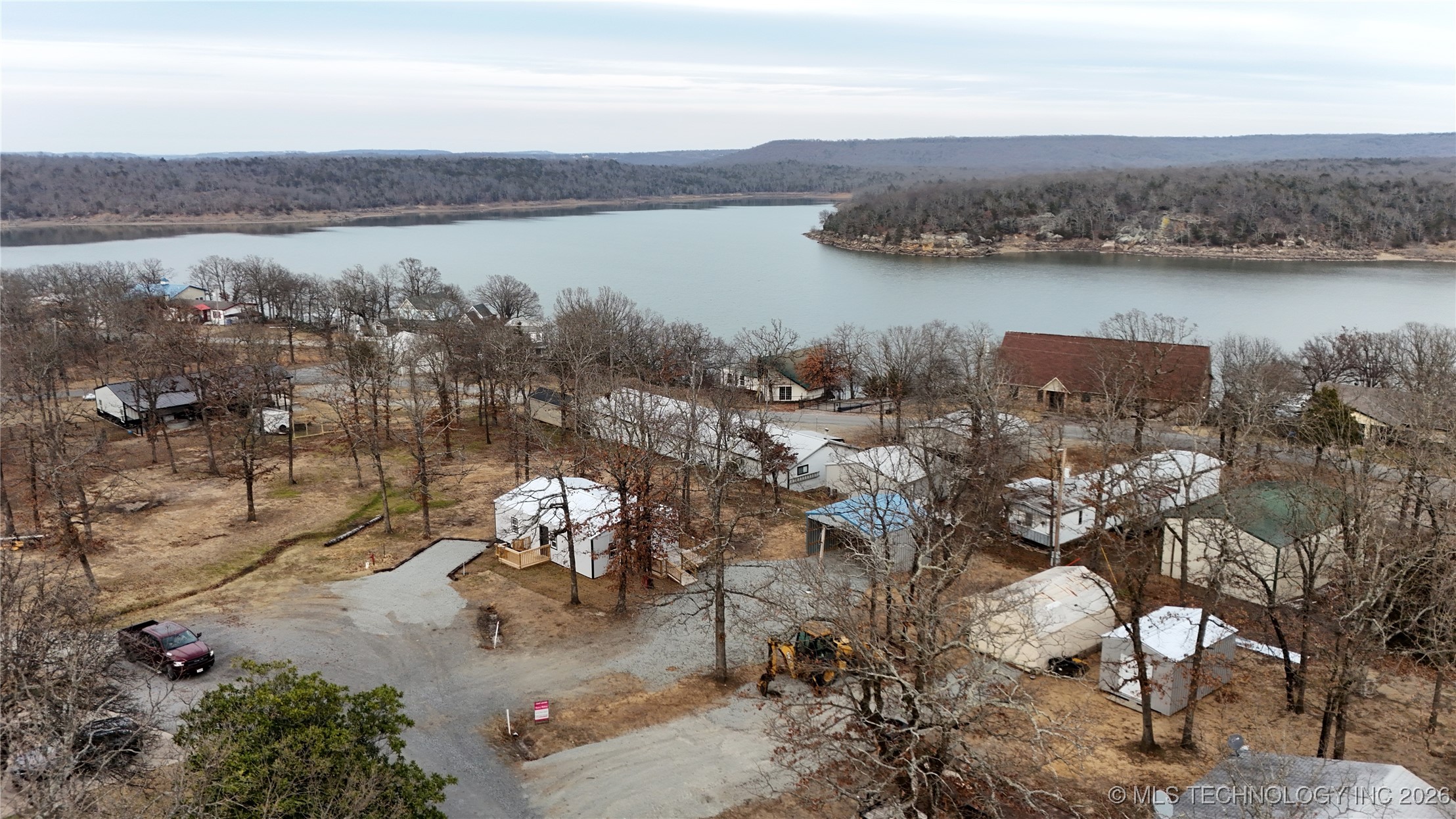 18 Nakomis Court Property Photo 44