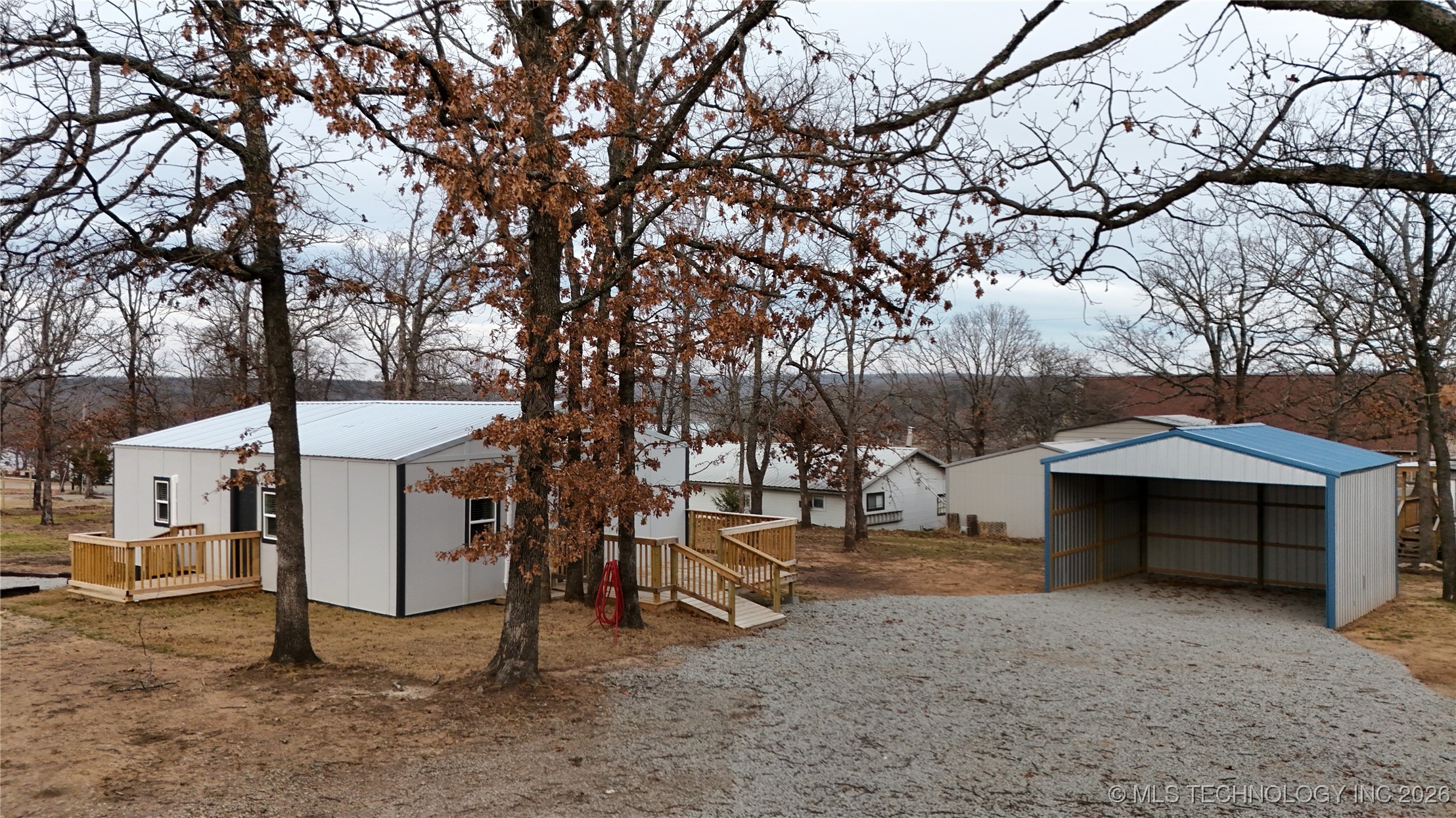 18 Nakomis Court Property Photo 45