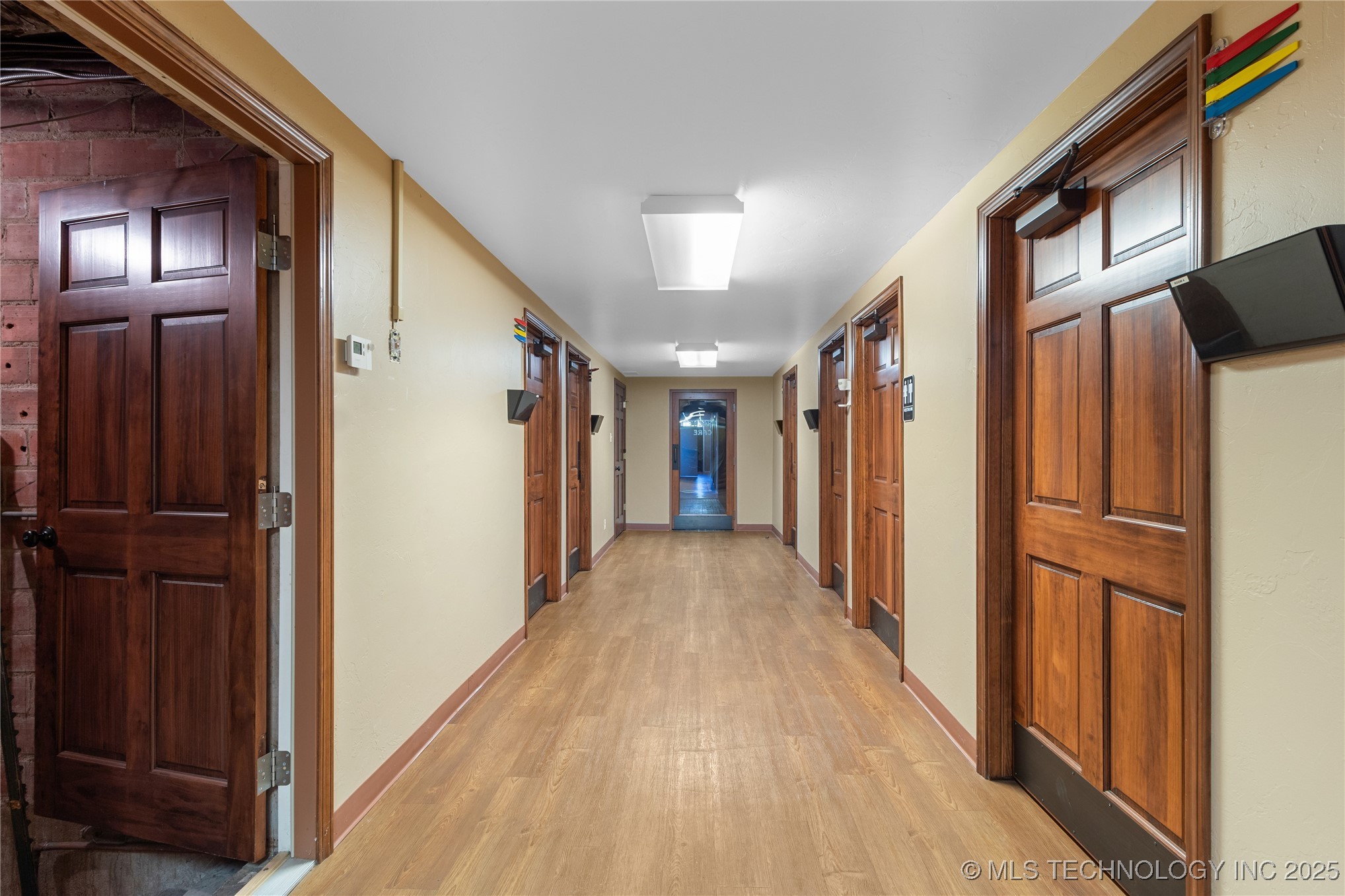 116 E Robert S Kerr Boulevard Property Photo 21