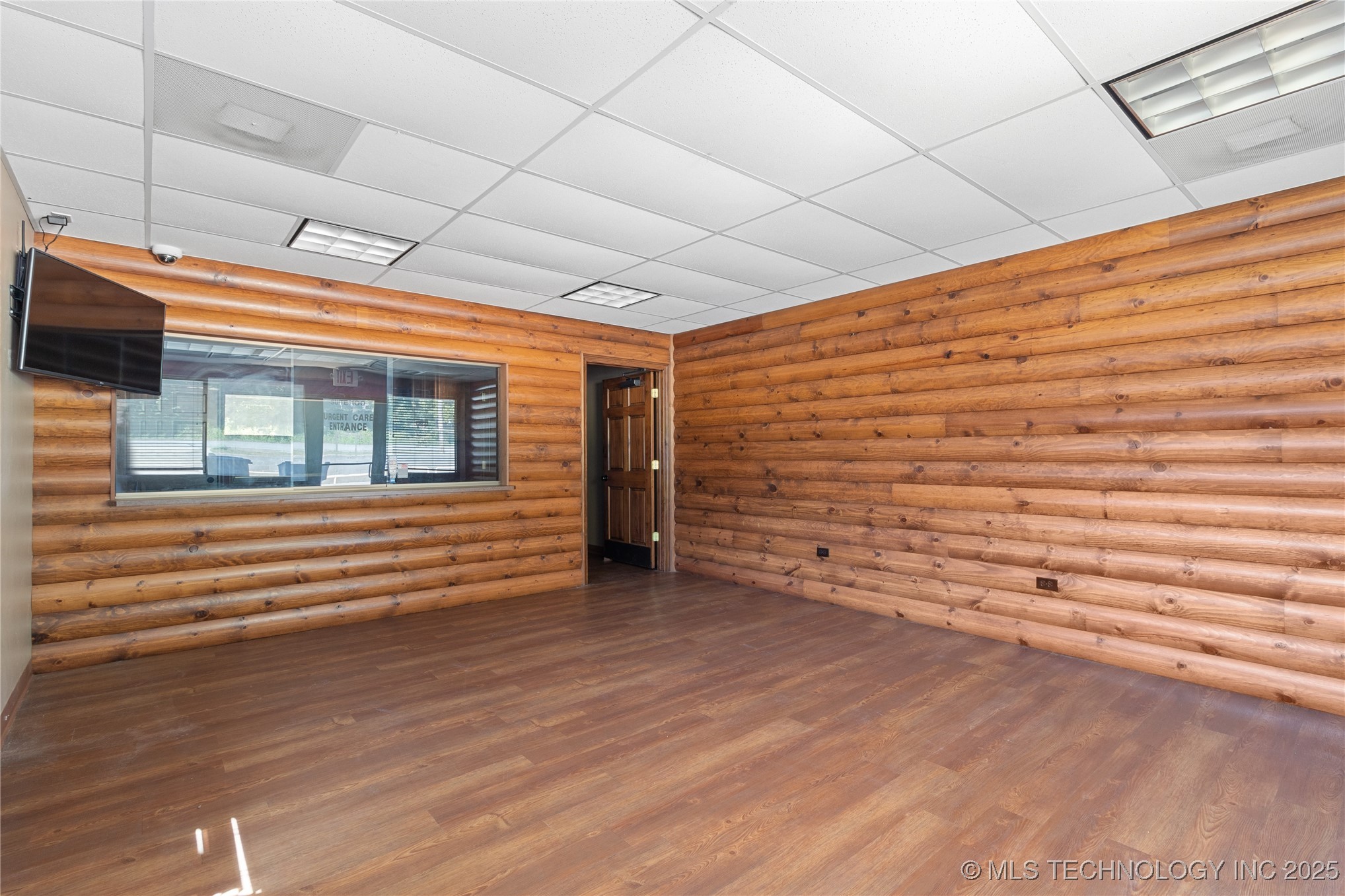 116 E Robert S Kerr Boulevard Property Photo 39