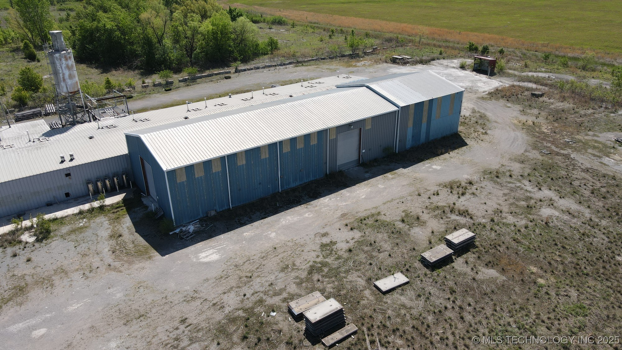 611 Azalea Drive Property Photo 12