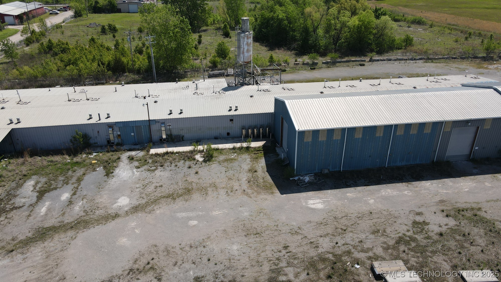 611 Azalea Drive Property Photo 13