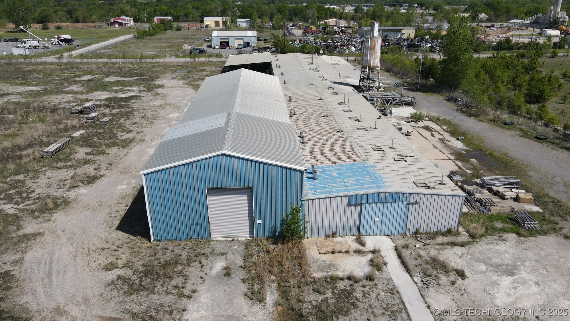 611 Azalea Drive Property Photo 14